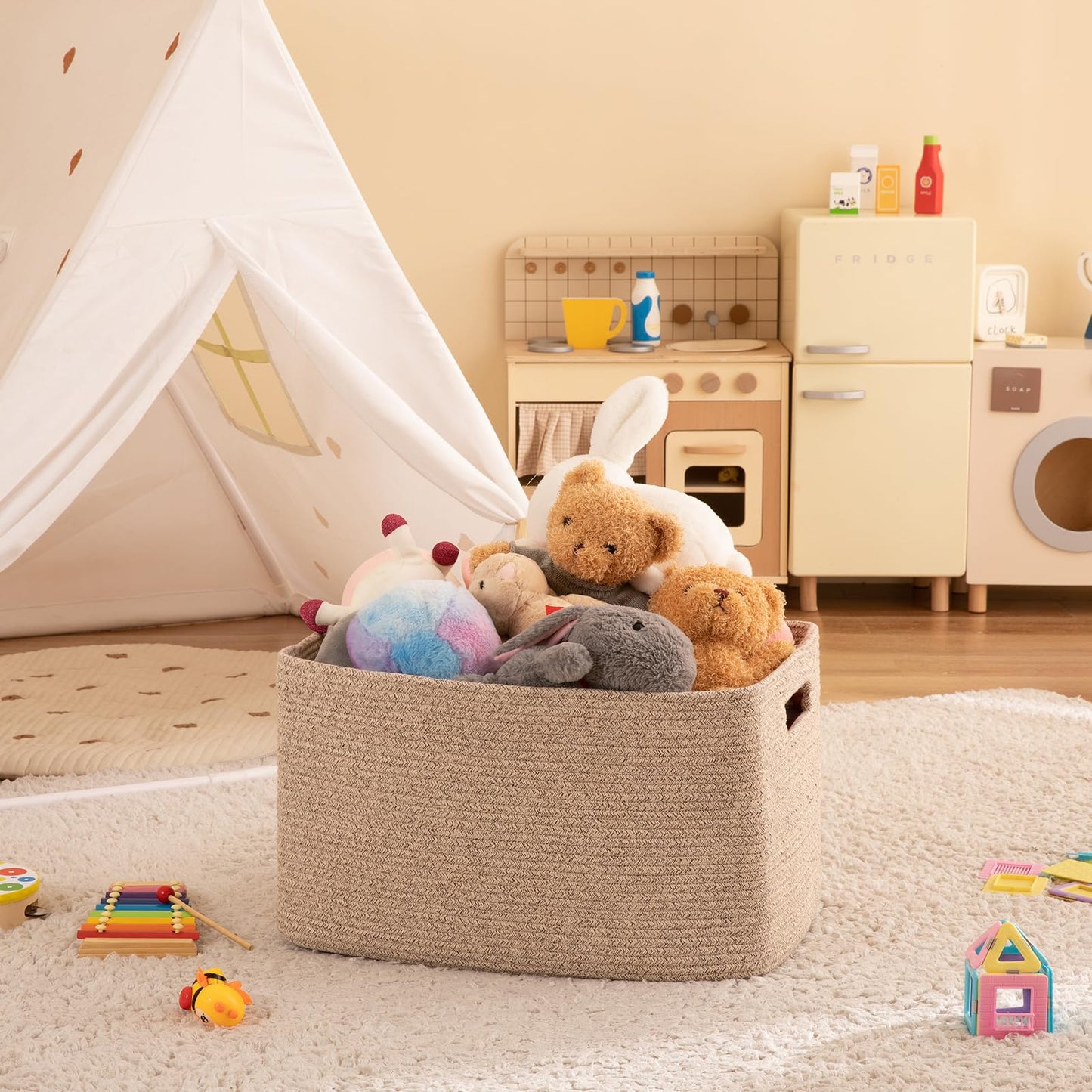 OIAHOMY 75L Large Blanket Basket, Woven Blanket Storage Basket with Handle, Cotton Rope Basket for Organizing 22”x17”x12”, Blanket Basket living Room, Toy Basket for Nursery, Brown variegated