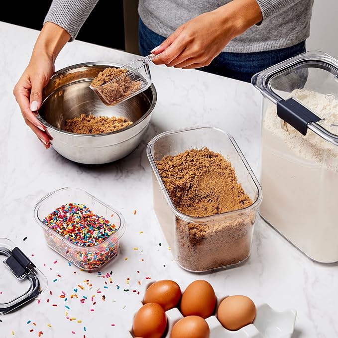 Rubbermaid Brilliance BPA-Free Food Storage Containers