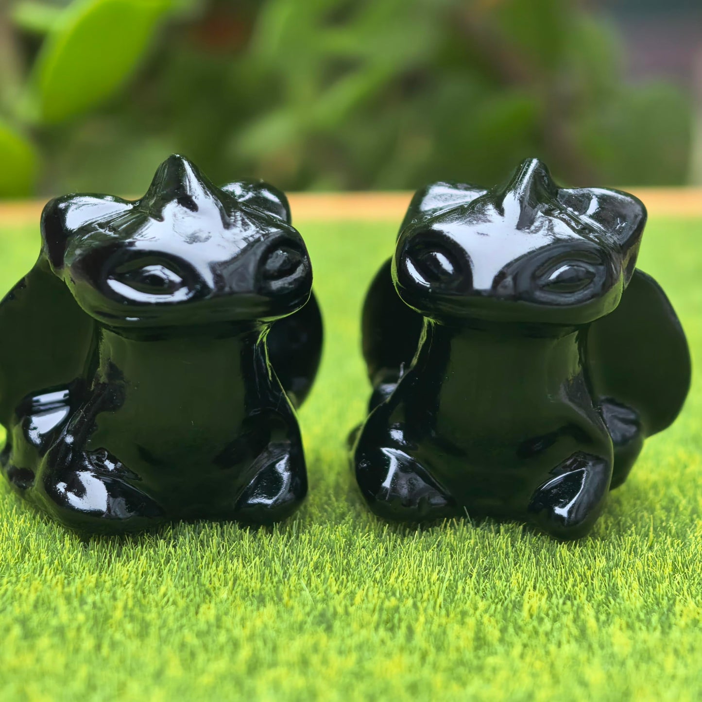 1 Inch Dragon Crystal Carving Cartoon Animal Figurine Stone Carved Room Home Decor Gift (2pieces Obsidian)