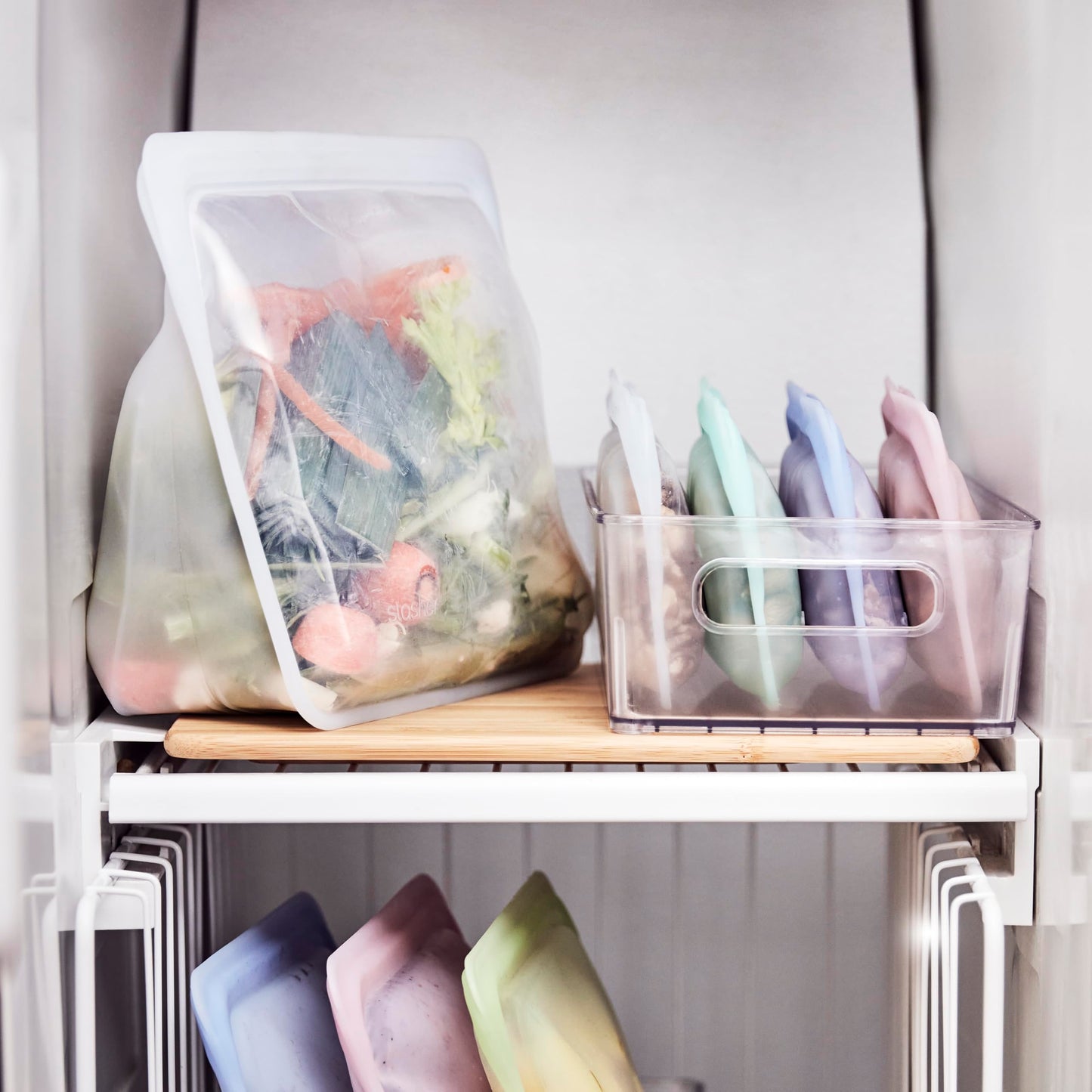 Stasher Premium Silicone Reusable Food Storage Stand-Up Mid Bag, Clear, Microwave, Sous Vide, Dishwasher, Oven and Freezer Safe, BPA Free, Leak-free, Eco-friendly, 56 Oz