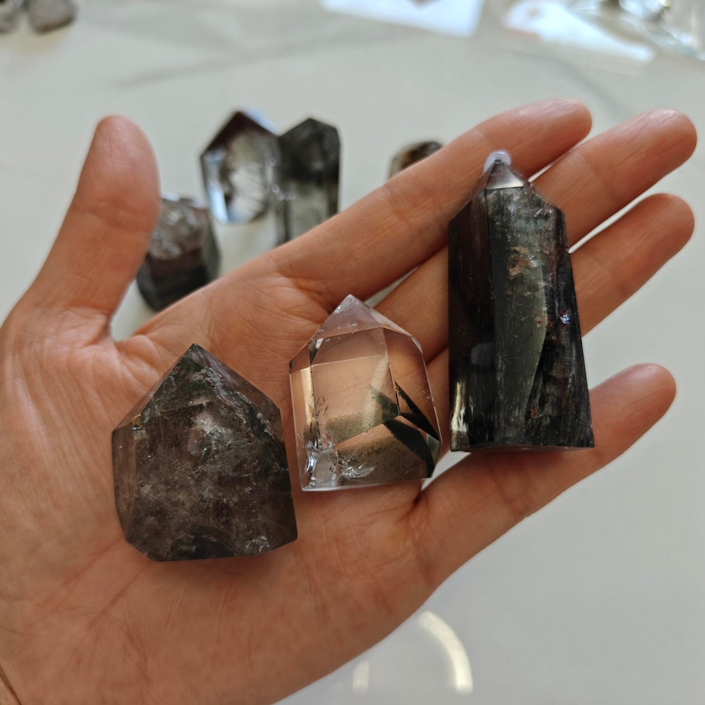 jdflying 1PC Ghost Crystal Tower Healing Crystal Wand Phantom Quartz Point Garden Quartz Obelisk with Lodalite Natural Stone for Reiki Healing Spiritual Meditation Home Decor Crystal Collection