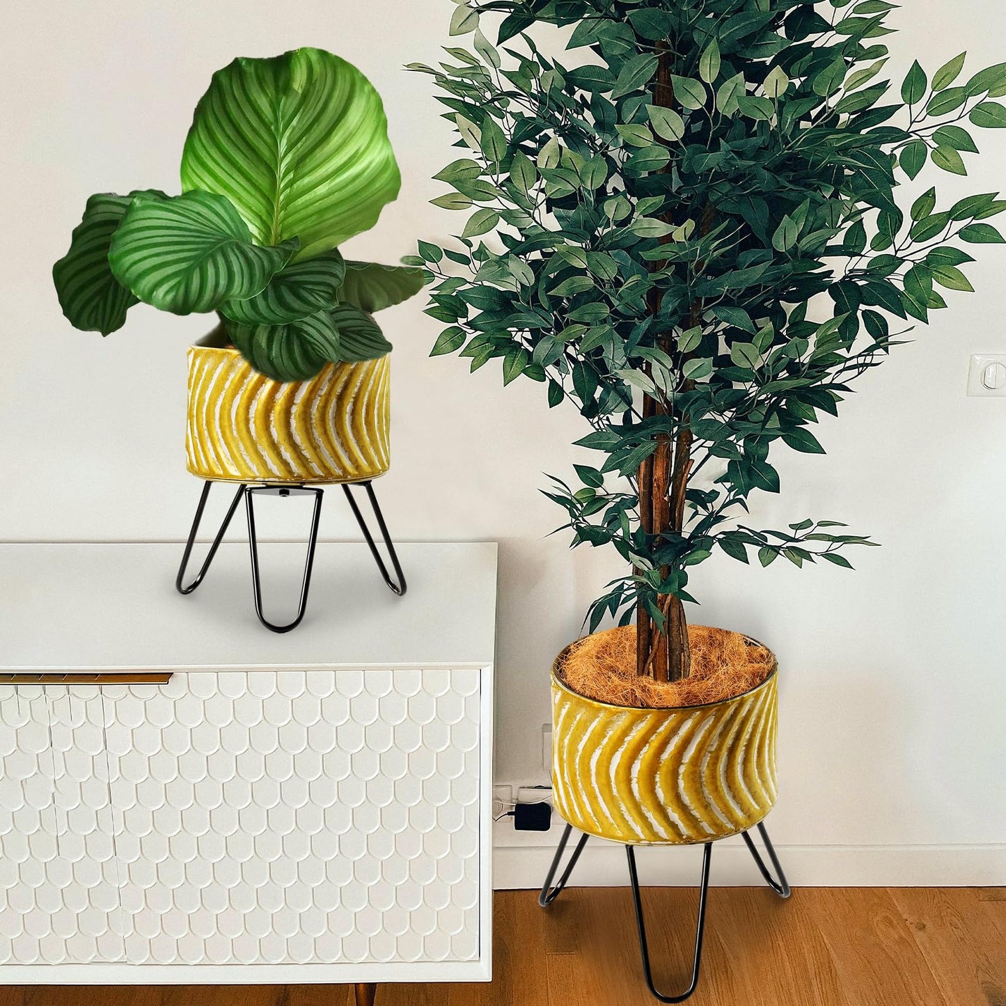 Harvest Land Plant Pots with Stand, Set of 2 Large Modern Planters Metal Tall Handmade Flower Pots with Drainage Holes Indoor Outdoor,Gold
