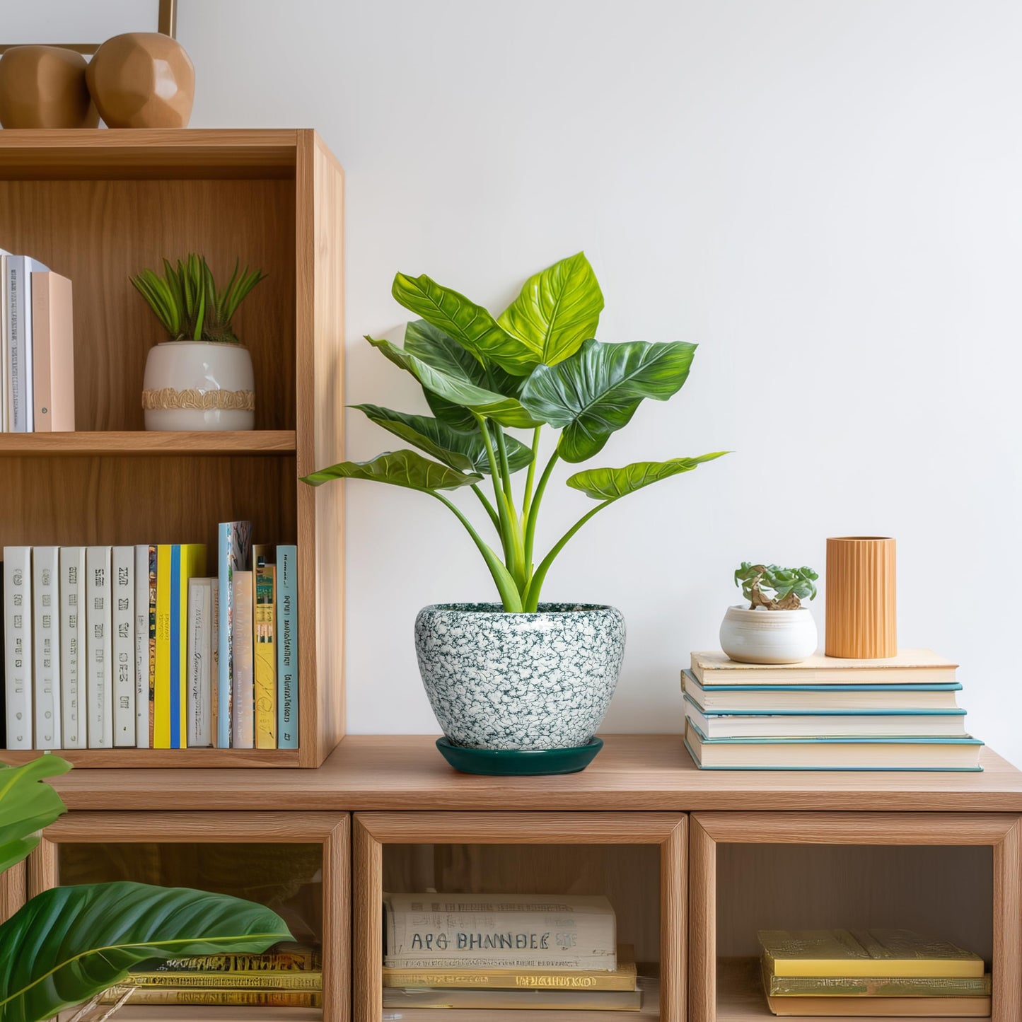 Thirtypot Ceramic Plant Pot - 6 Inch Planters for Indoor Plants, Round Succulent Pots with Drainage Hole and Saucer, Modern Decorative Plant Pots, Bathroom Decor, House Warming Gifts, Crackle Green
