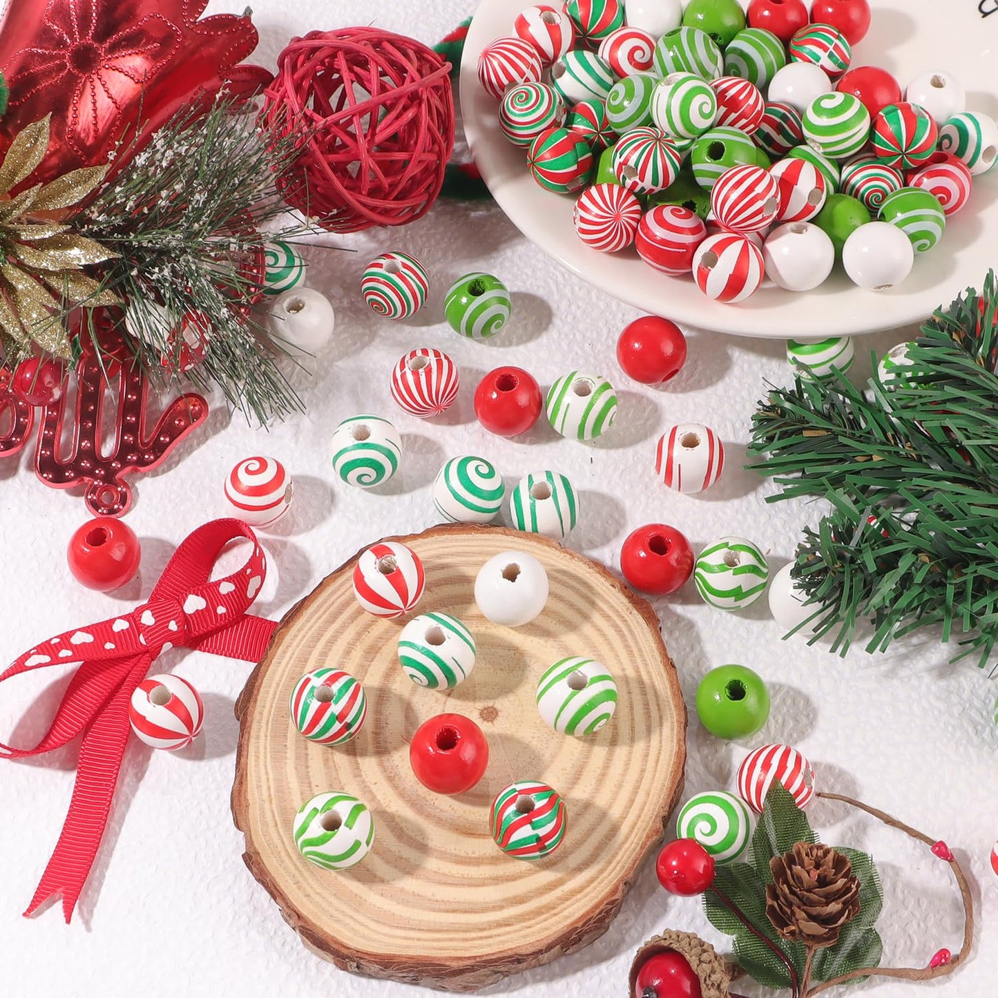180 Pcs Christmas Wooden Beads Xmas Red Green Round Wood Beads Peppermint Candy Canes Crafts for DIY Garland Jewelry Making Party Tree Hanging Home