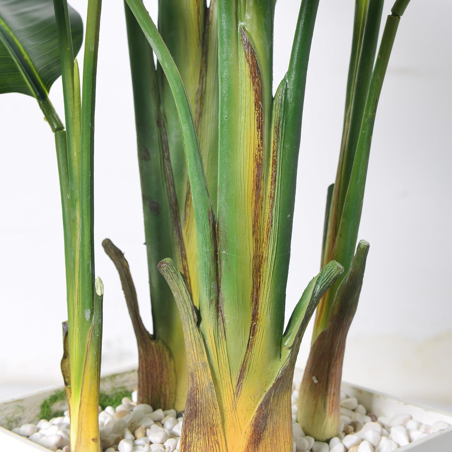 HAIHONG Bird of Paradise Artificial Plant 5FT, Faux Tropical Palm Tree with White Tall Planter, Large Fake Plants in Pot - Artificial Tree for Home Office Living Room Decor Indoor