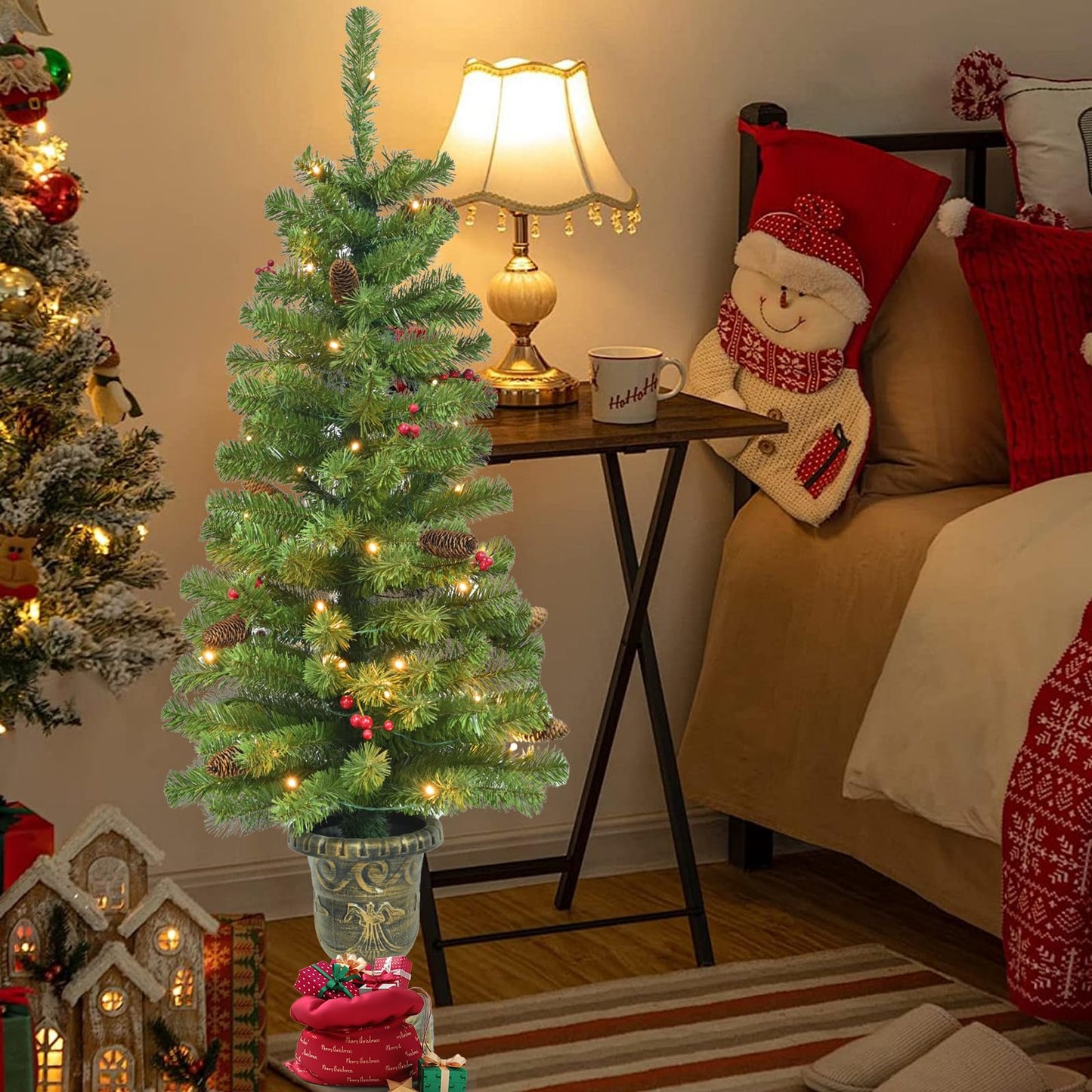 Maylaviu 4FT Artificial Potted Christmas Tree with Lights, Pre-lit Mini Christmas Tree with 50 LED Lights, Small Fake Spruce Tree with 140 Branch Tips, Pine Cones&Red Berries, Battery Operated