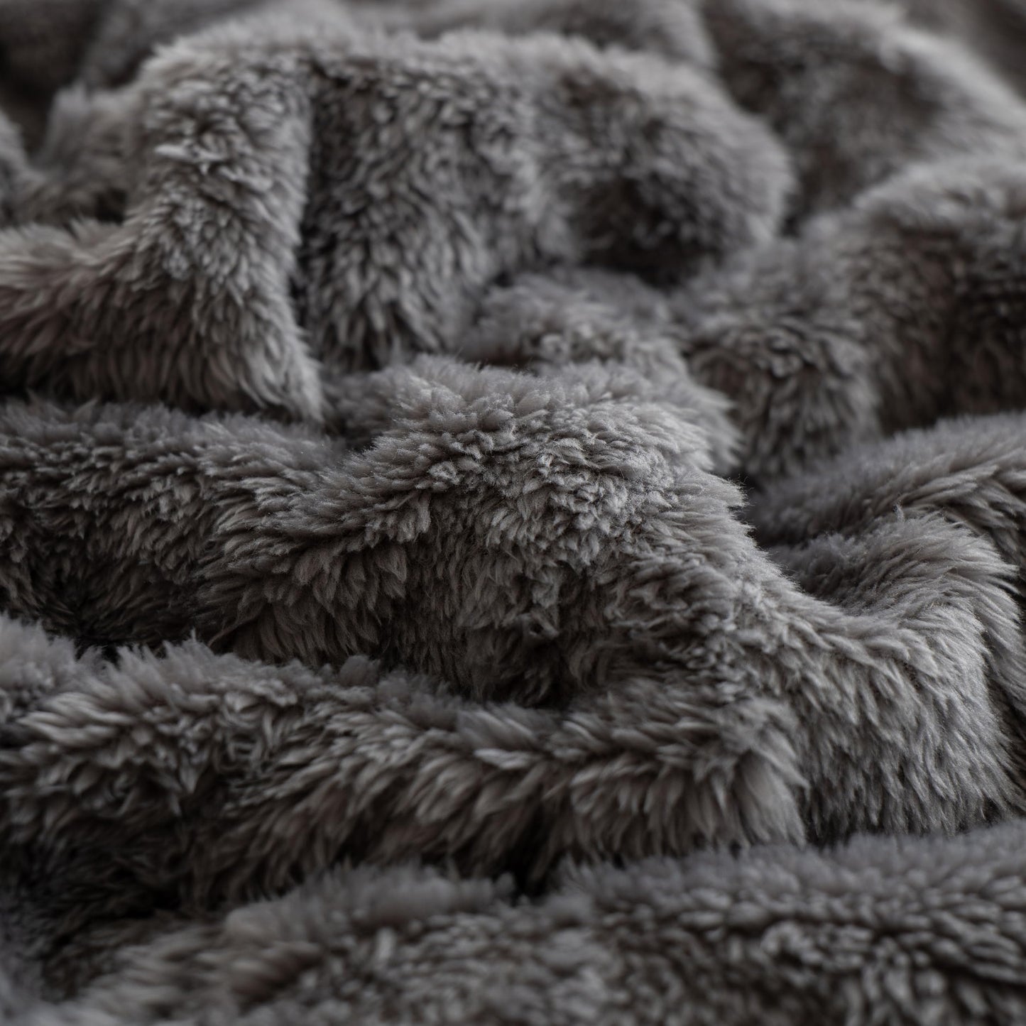 UKELER Cozy Sherpa Throw Blanket Queen Size 80 x 90 inch, Floral Throw Blanket for Bed, Couch, Sofa, Camping, Great Gift for Mother's Day, Father's Day, Thanksgiving, Christmas, New Year's, Dark Grey