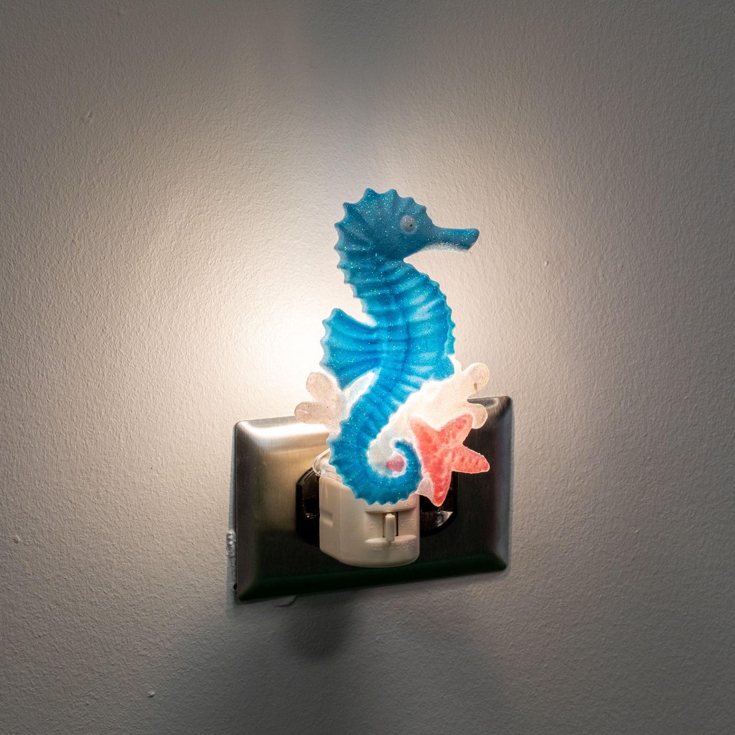 Novelty Lights LED Lamp Seahorse with Starfish Spring Summer Decoration Night Light with Swivel Plug