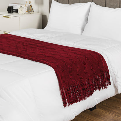 PAVILIA Maroon Red Knit Throw Blanket for Couch Bed, Soft Knitted Farmhouse Sofa Throw for Living Room, Lightweight Decorative Fall Throw Blanket for Chair, Outdoor Textured Boho Blanket, 50x60