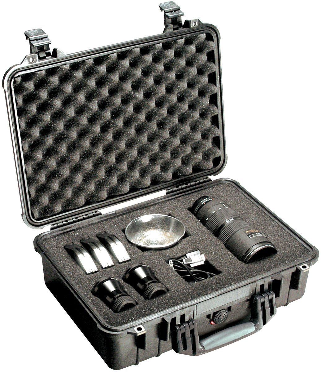 Pelican 1500 Case With Foam (Silver)