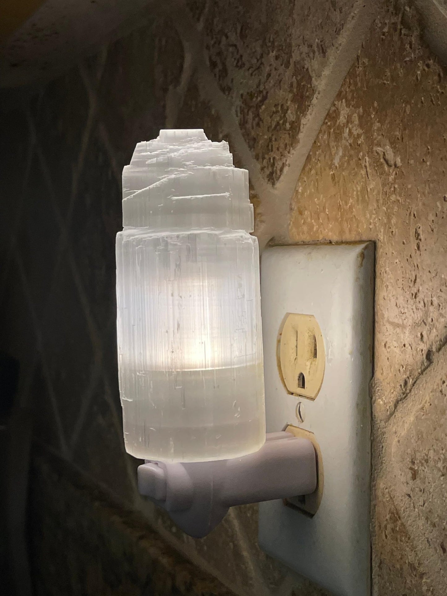 GAF TREASURES Selenite Iceberg Night Light, Selenite Crystal Nightlight Plugin, Selenite Skyscraper, Night Light Kids and Baby Nursery