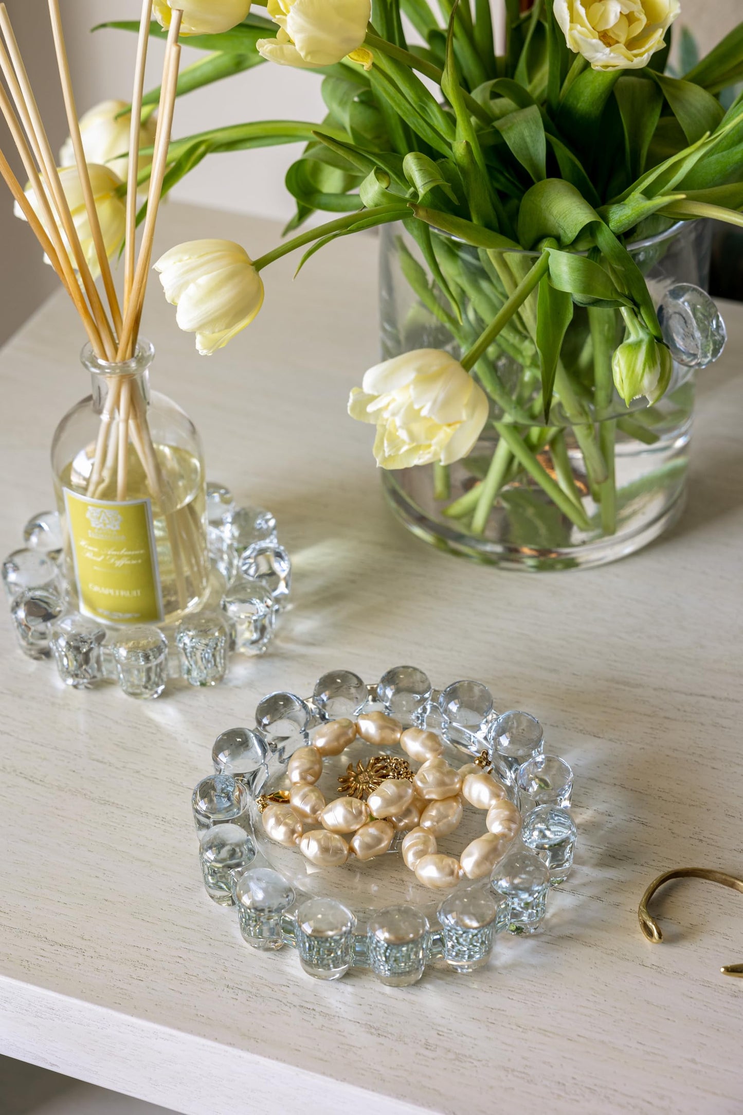 Alice Lane Original Bubble Candle Dish Large – Chic Clear Glass Candle Dish for Home Decor – Decorative Modern Candle Holder for Small Candles & Diffusers