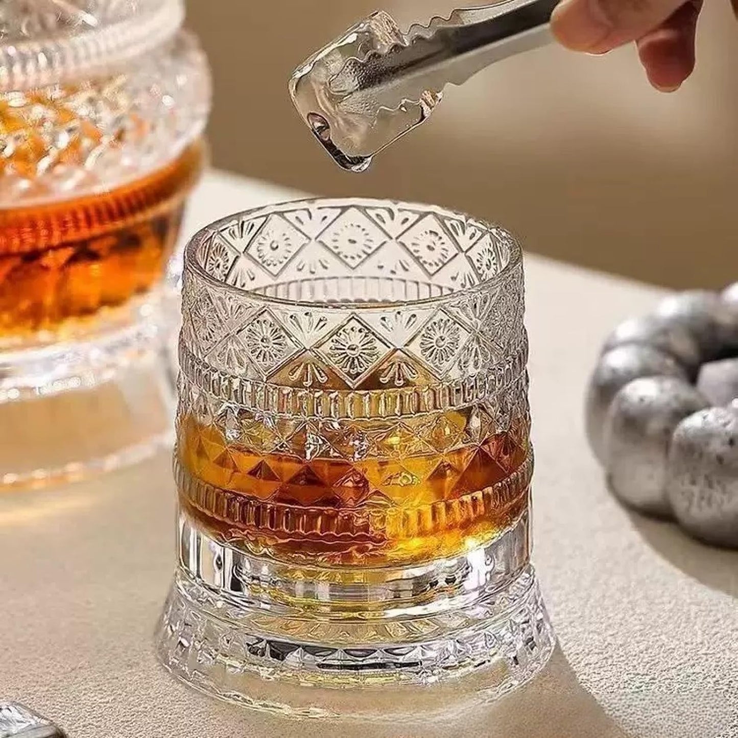 ZFMF Whiskey Glass 360-Degree Rotating Base Classic Cocktail Glass, Suitable For Bourbon And Scotch Whiskey, Tilt-Proof Stress Relief Barware, Ideal Gift For Men, Fathers, Husbands, And Grandfathers
