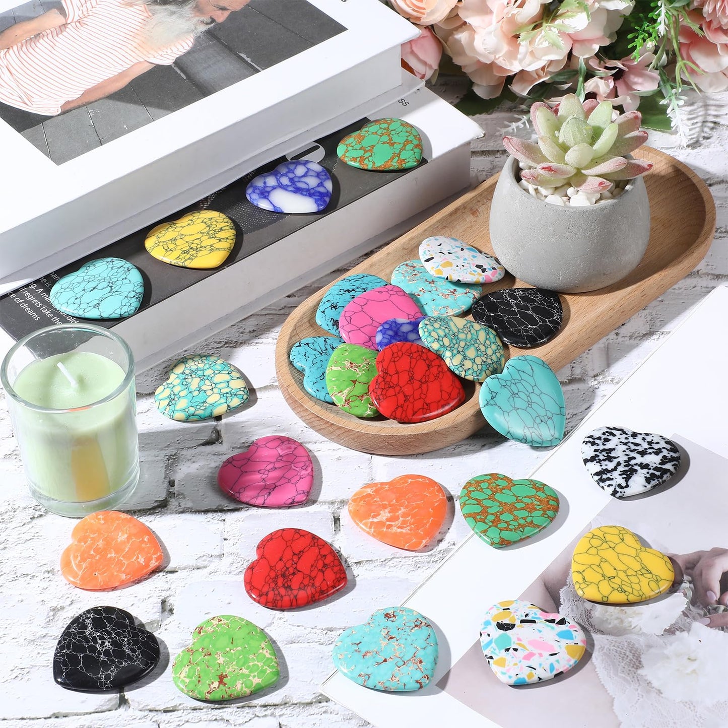 Nuenen 40 Pcs 1.4 Inch Heart Shaped Crystal Worry Stone Bulk Heart Rock Tiny Trinkets Healing Crystal Gemstone Employee Appreciation Gifts Palm Pocket Love Carved Rock for Mom Women Meditation