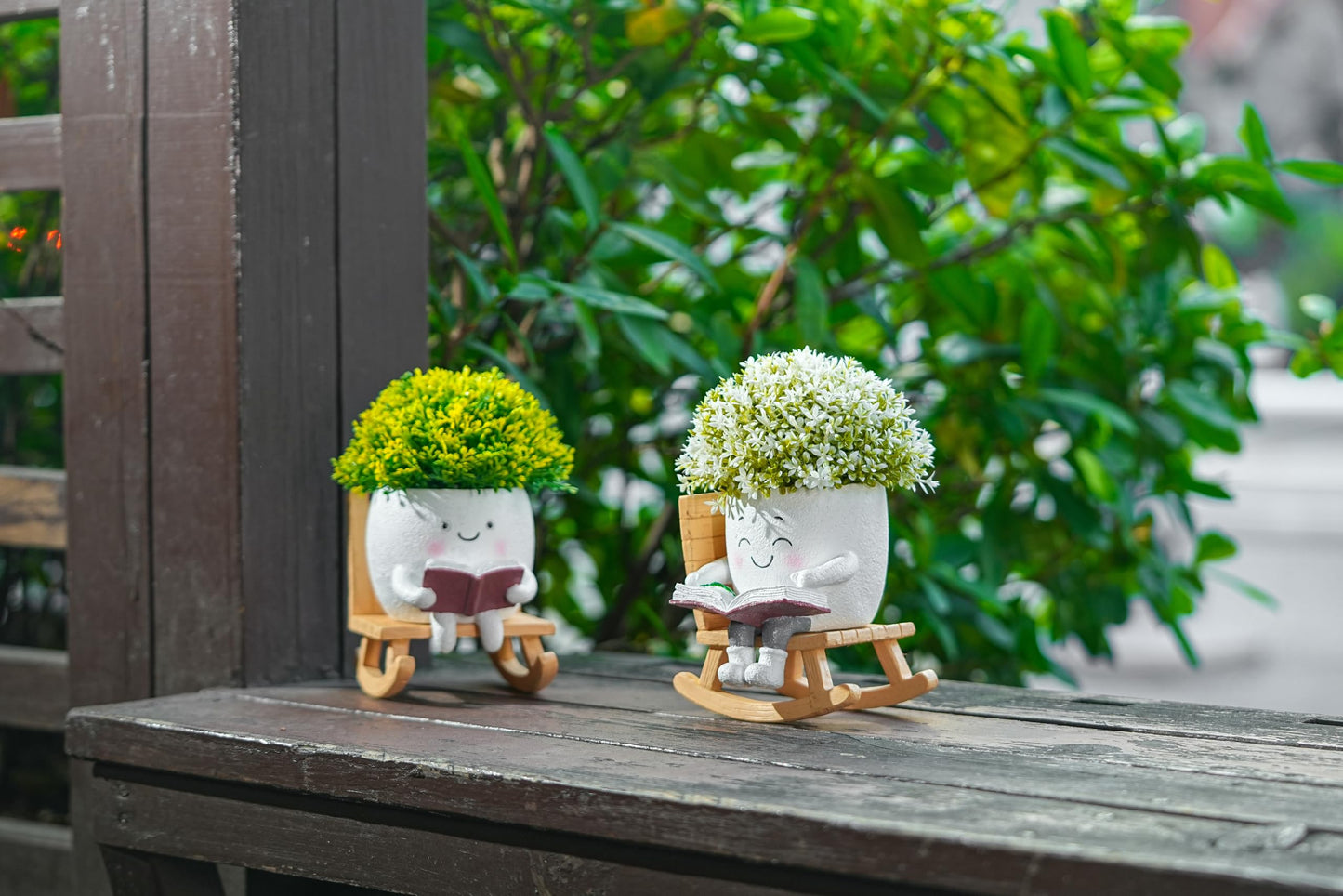 RZOIKZOI Rocking Chair Smiley Face Planter with Drainage Hole, Cute Plant Pots for Indoor Outdoor Plants,Unique Flower Pot for Succulents, Gift for Mother's Day, Birthday, Christmas(White)