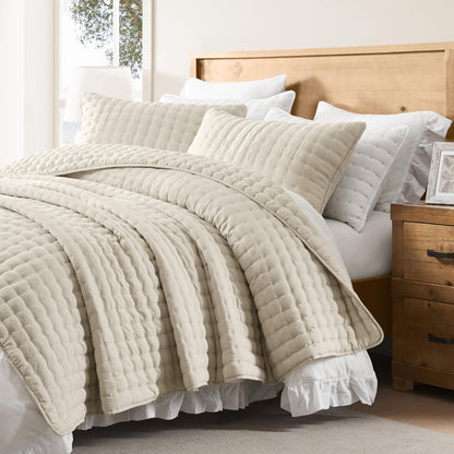 WDCOZY Beige King Size Quilt Bedding Sets with 2 Pillow Shams, Neutral Lightweight Soft Bedspread Coverlet, Quilted Blanket Thin Comforter Bed Cover for All Season, 3 Pieces, 104x90 inches