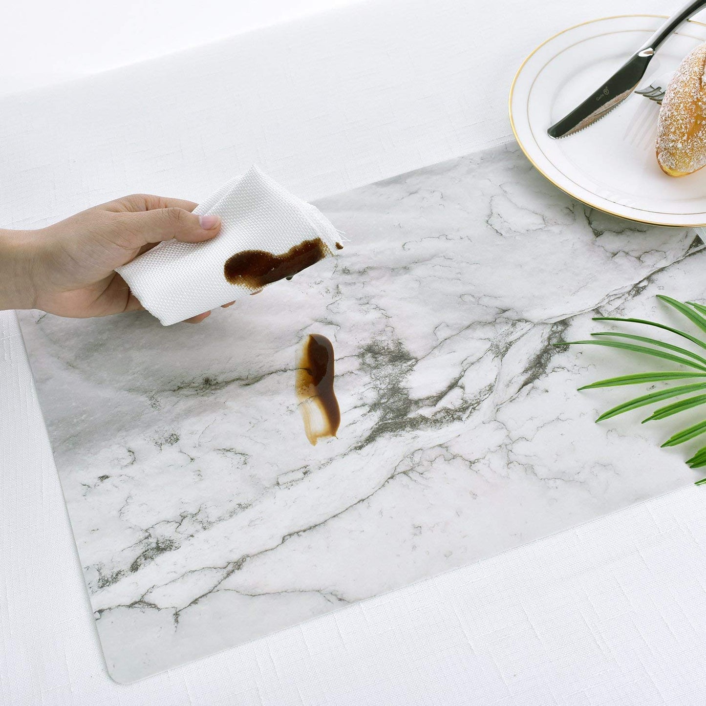 Menghao 6 PCS Waterproof Placemats Environmental Materials Multiple Styles Easy Clean for Kids Educational Learning Kitchen Dinner Party((Marble)