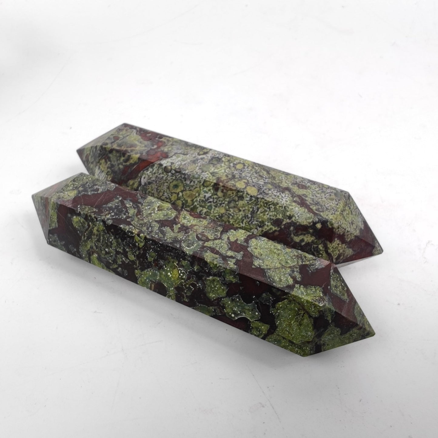10cm Natural Crystal Tower Two Point Wand Obelisk 6 Faceted Crystals Point Chakra Stone Kit Home Decor Reiki Healing Gift (Dragon Blood Stone)