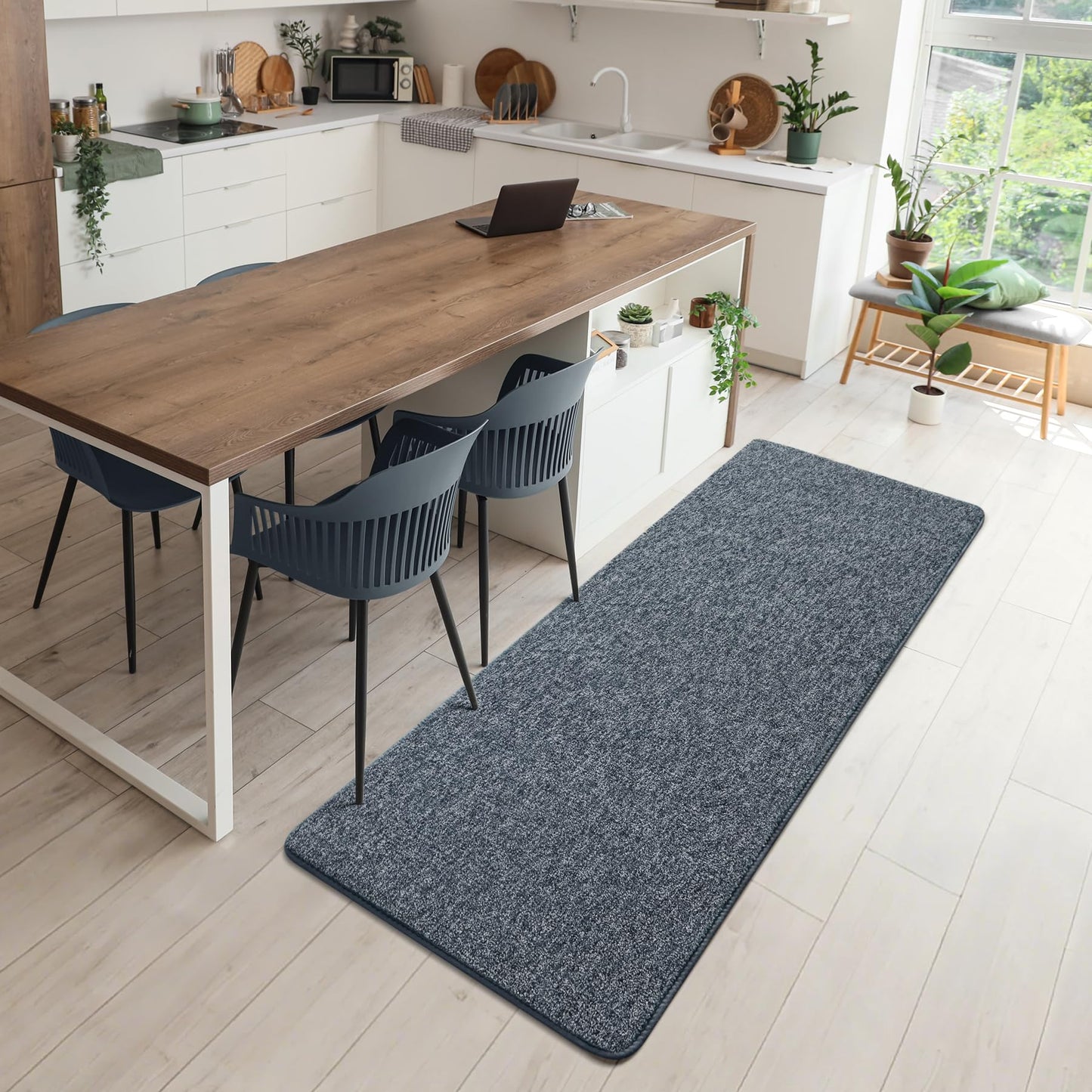 Chicrug Modern 2x6 Runner Rugs for Bedroom Living Room, Memory Foam Low-Pile Hallway Carpet Runner Rug for Entryway Kitchen, Throw Small Kids Rug for Bedside Dorm Room Decor, Dark Blue and White