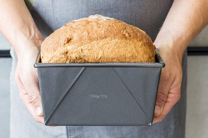 MasterClass 3 lb Loaf Tin with PFOA Non Stick, Robust 1 mm Carbon Steel, 21.5 x 13 cm Bread Pan