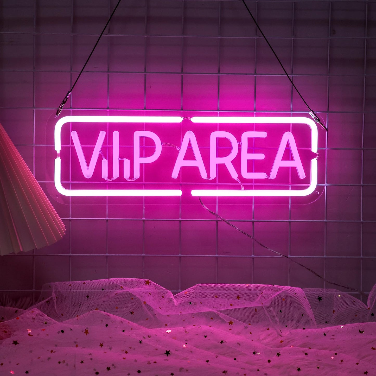 MinIeoh VIP Area Neon Sign, USB Powered VIP LED Light Signs for Room Decor, Dimmable Light Up Sign For Business Wine Bar, Cocktail Bar, Hotel, Cafe, Office, Beauty Nail Lash Brow Salon Decor