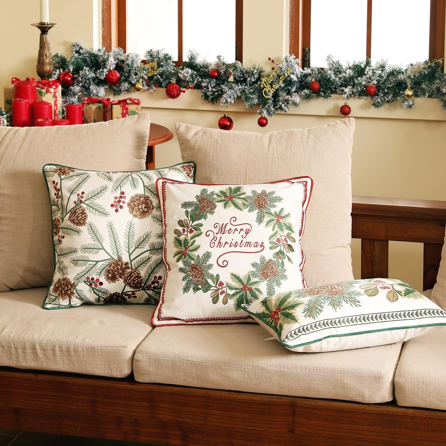 ISAENNE Design Square Classic Chrismas Style Throw Pillow Covers 18"x18", Green Soft Velvet Cushion Cover with Pinecone Leaves Pattern Decor Pillowcases for Bed,Living Room,Outdoor,Car