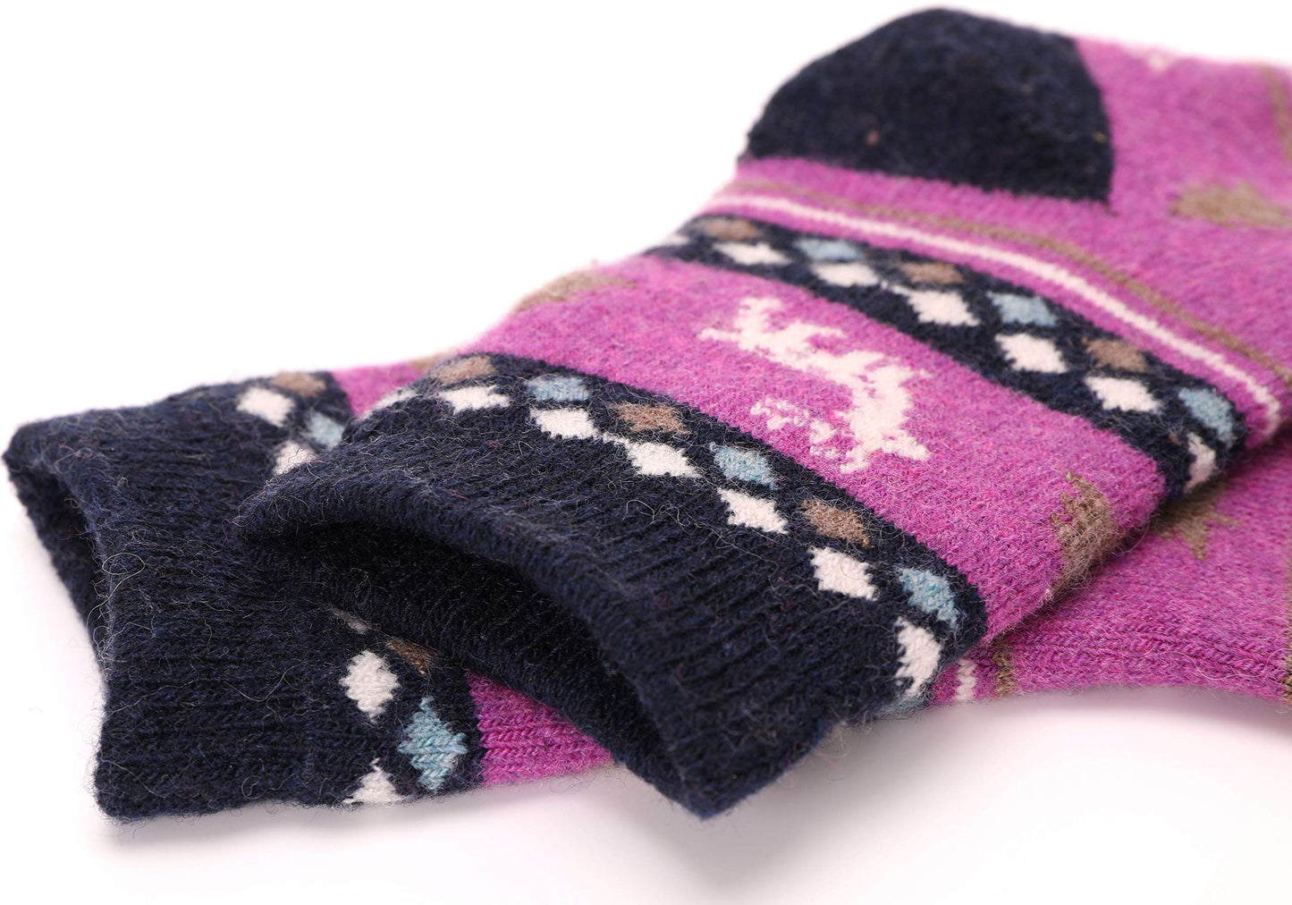 ANTSANG Kids Merino Wool Hiking Socks Toddlers Boys Girls Winter Warm Thick Thermal Crew Boot Heavy Cozy Snow Cabin Gift Snowboarding Socks 6 Pairs for Childs(Christmas Deer,1-3Y)