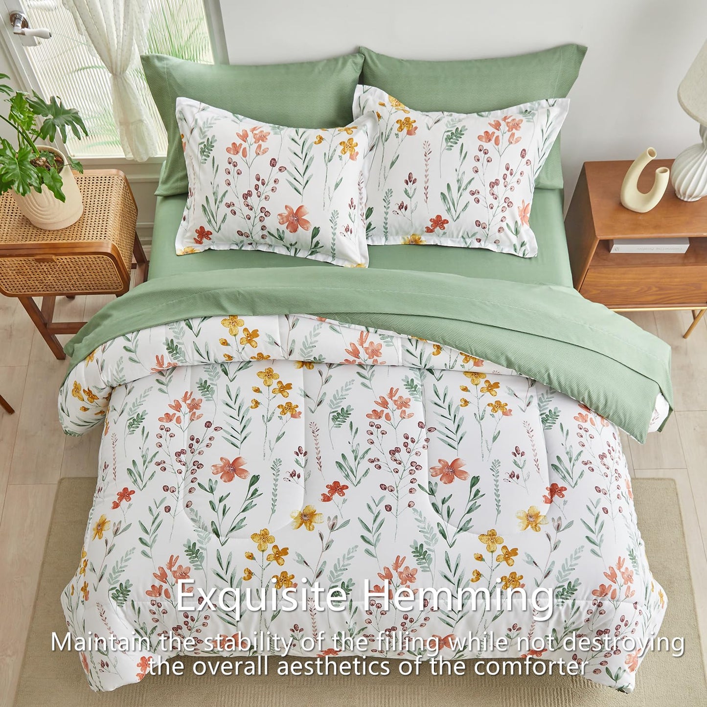 AIKASY Bed in a Bag 7 Pieces King Size - Floral Print - Soft Microfiber, Reversible Bed Comforter Set (1 Comforter, 2 Pillow Shams, 1 Flat Sheet, 1 Fitted Sheet, 2 Pillowcases)（White, King）