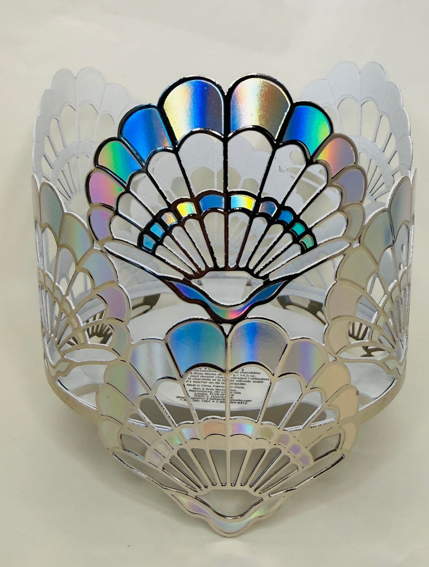 Bath and Body Works Opalescent Seashells 3-Wick Candle Holder