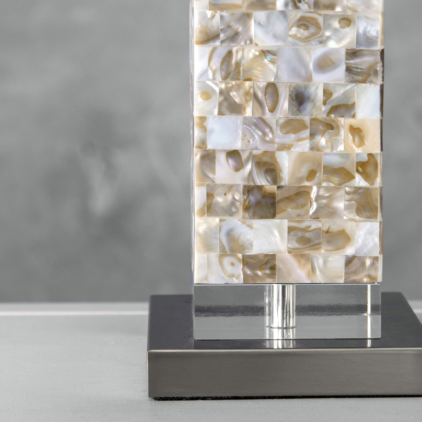 nuLOOM Houston 29" Crystal & Iron Mosaic Table Lamp