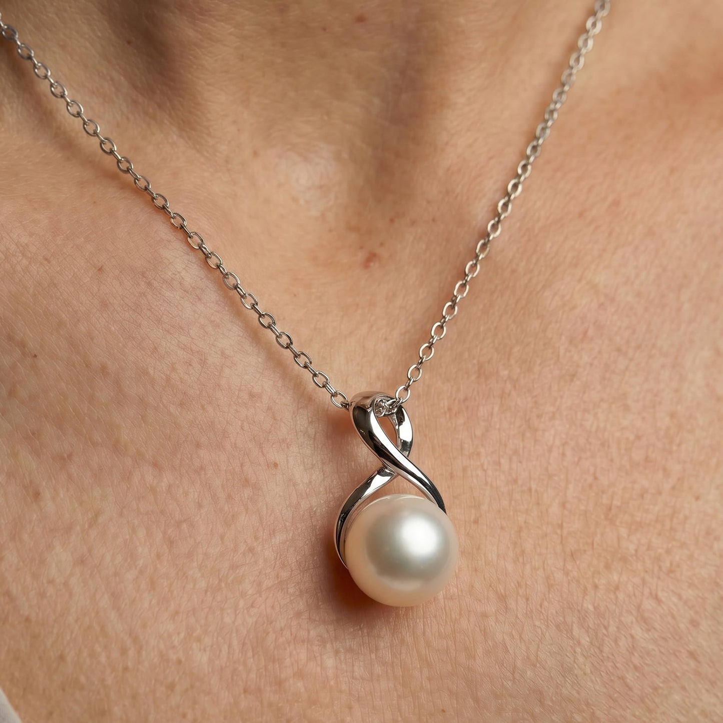 The Pearl Source Real Pearl Pendant Necklace for Women, 14K Gold Plated Sterling Silver, Genuine AAAA Cultured Freshwater Pearl, 9-9.5mm White Pearl Infinity Pendant Necklace, Adjustable Chain