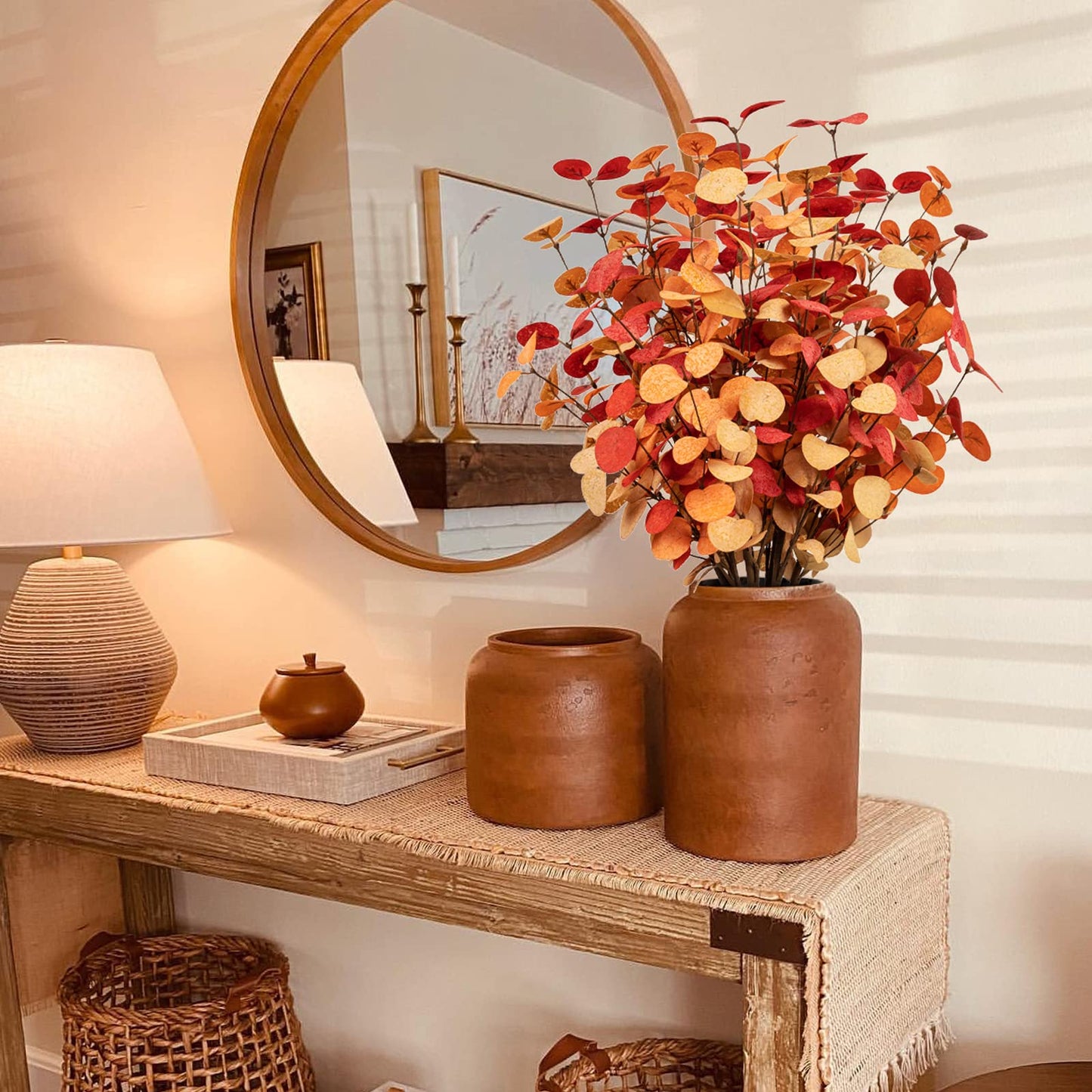 Beferr 5 Pcs Autumn Artificial Eucalyptus Stems Leaves Autumn Decoration for Home Faux Eucalyptus Autumn Artificial Flowers for Fall Decor Table Centerpieces Thanksgiving Wedding Party Halloween Decor