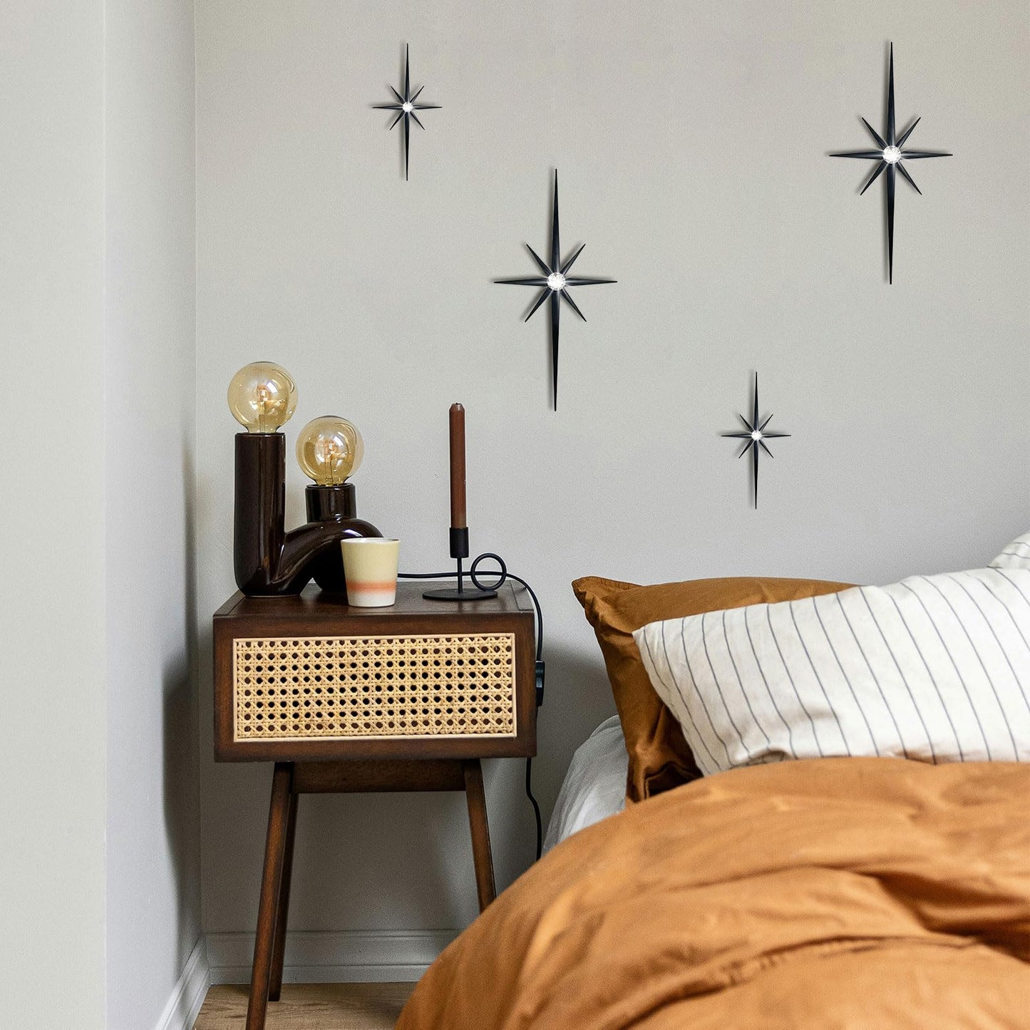 Sxnzequnze 4 Pcs Star Wall Art for Home Decor Living Room Bedroom Office Metal 3D,Bling,with Hanging Hook Starburst Midcentury Sculpture Retro Gallery Accent Celestial -Black 16.5in/9.4in