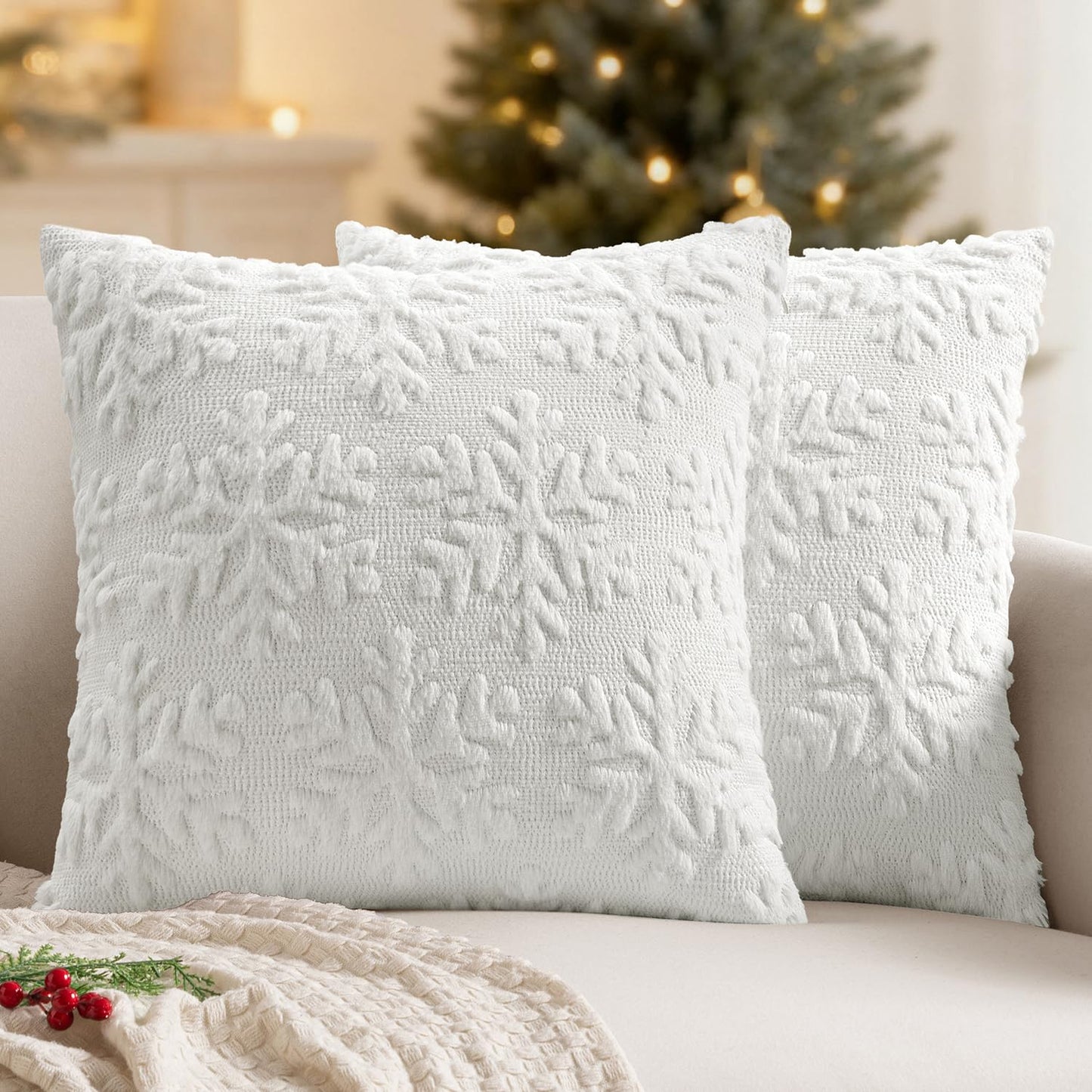 MIULEE Christmas Pure White Throw Pillow Covers Snowflakes Decorative 18×18 Inch Faux Wool Winter Festival Couch Pillow Covers Set of 2 Farmhouse Holiday Home Decors for Sofa Livingroom Bed