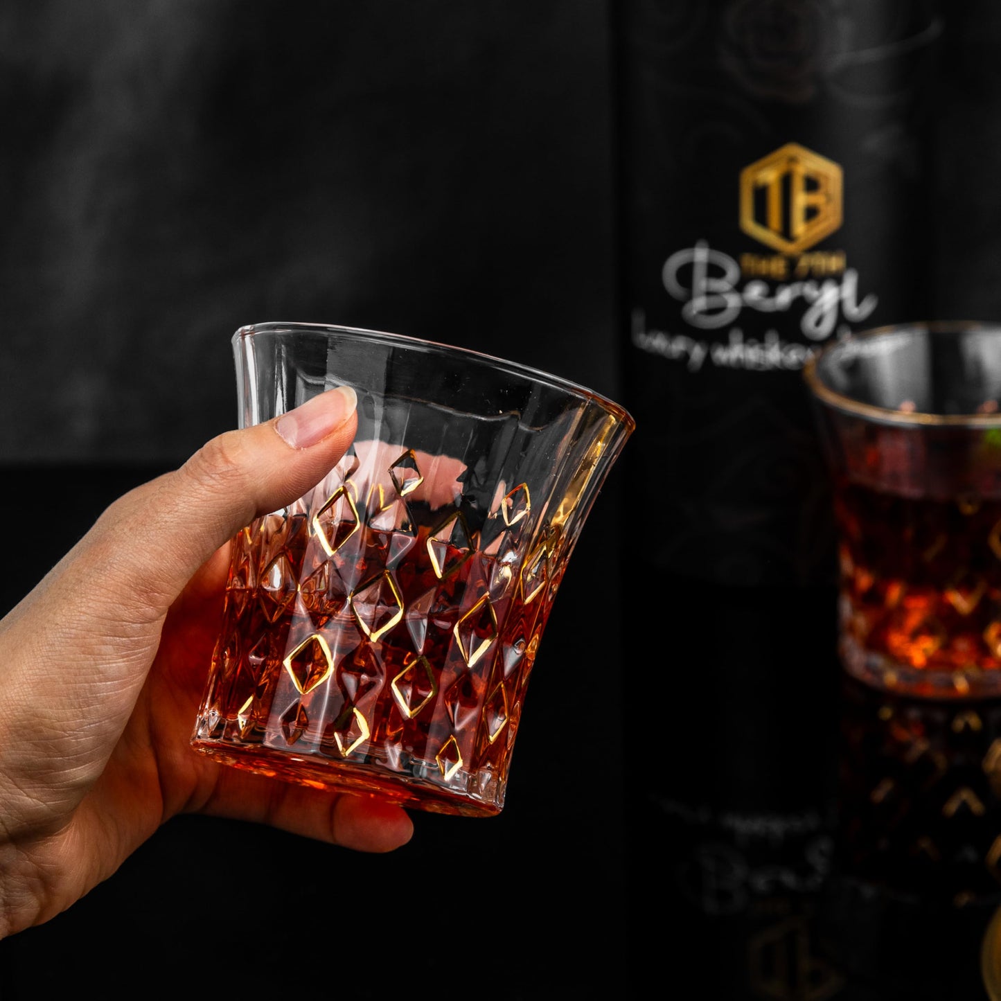 The 7th Beryl Whiskey Glasses Set of 2, Old Fashioned Glasses, Premium Lead-Free Crystal Bourbon & Scotch Rocks Glasses with 24K Gold Accents, Luxury Cocktail Glass Gift Set for Men, Husband, Dad