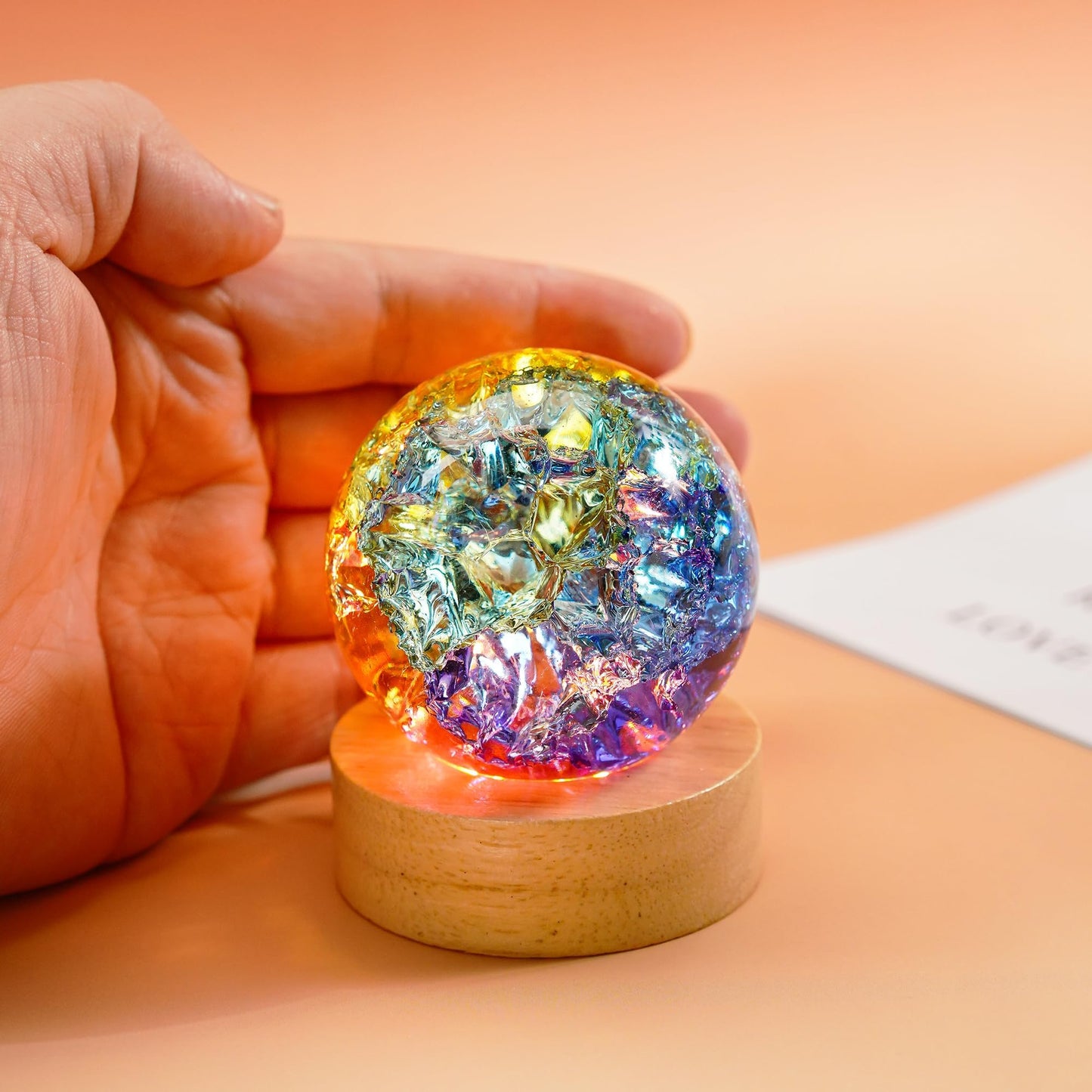 LOULIQIGIFT 60mm Colorful Ice Cracked Crystal Balls with Wooden Light Base and 7 Colors Ice Cracked Balls with LED Wooden Base 40mm Healing Sphere Balls Set
