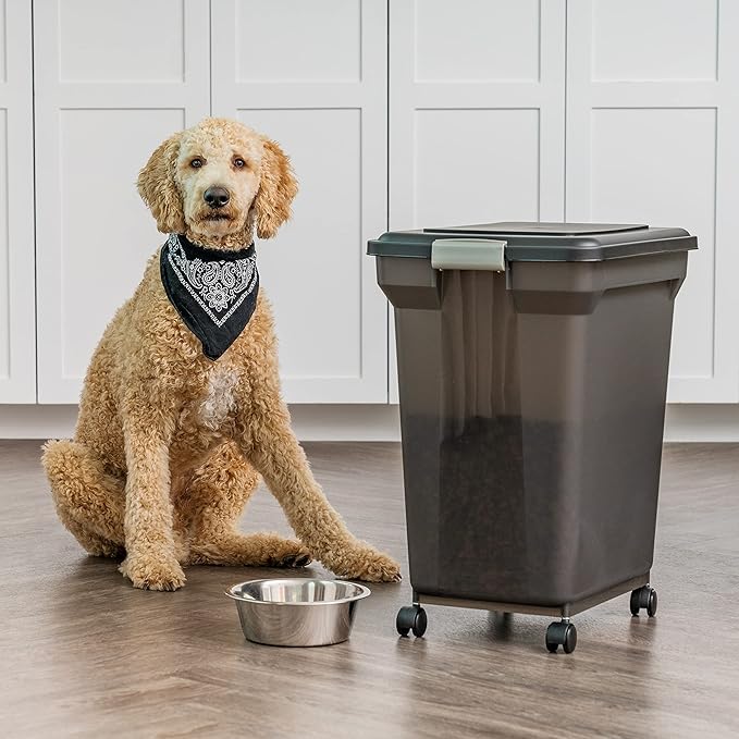 IRIS USA Dog Food Storage Container 58 lbs, Attachable Wheels,