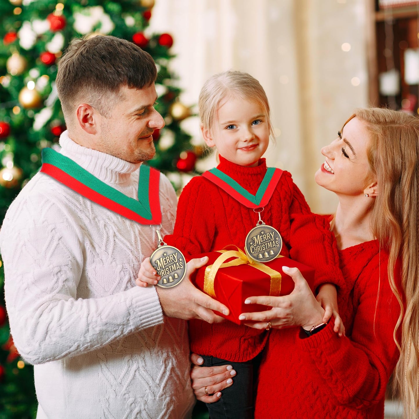 Loetere 30 Pcs/60 Pcs Christmas Medals Award Bulk 2" Gold Silver Christmas Medals Santa Run Reindeer Snowman Elf Gingerbread Man House Tree Trophy Awards for Xmas Party Ornament Favor Gift Prize