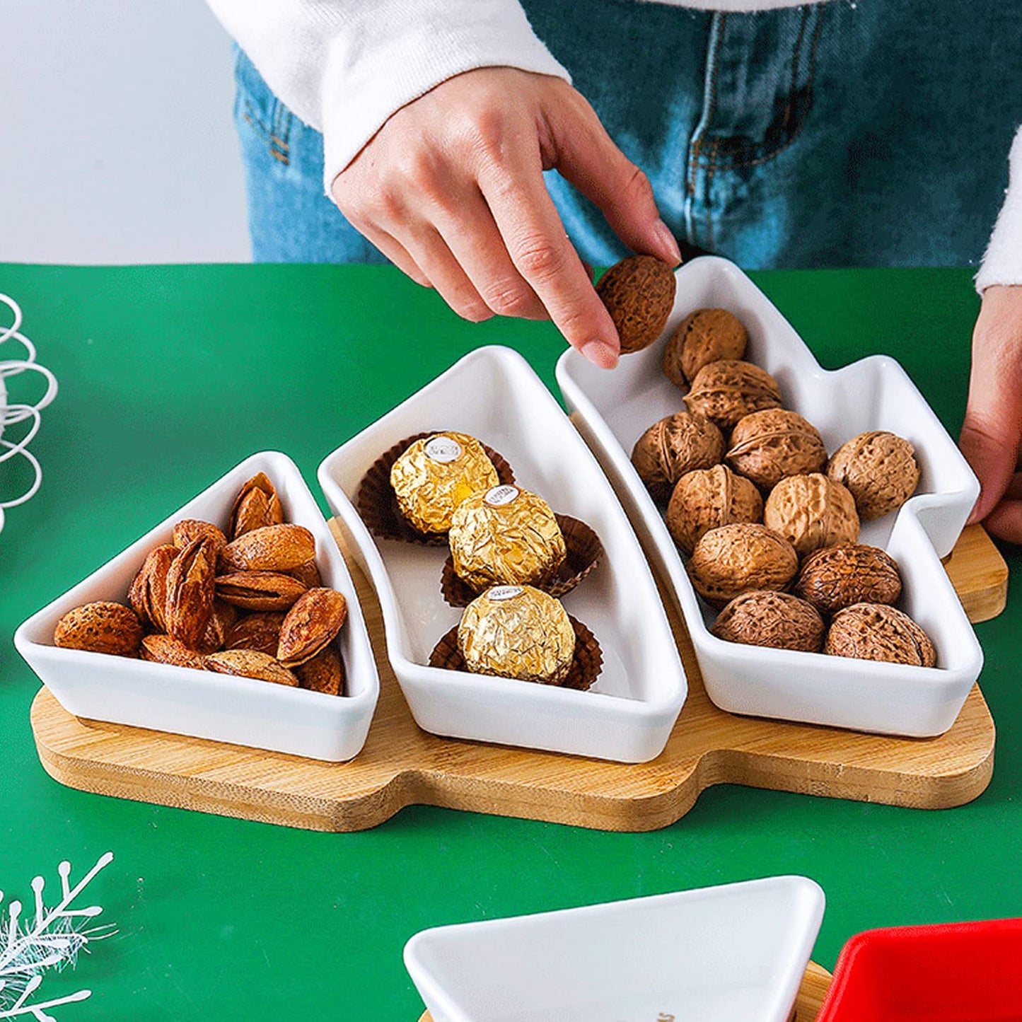 ROSE CREATE 11.6 Inches Big White Snack Appetizer Trays Set, Christmas Tree Dessert Serving Dishes, Snack Platter, 3 pcs Removable Porcelain Plates with Bamboo Tree Tray