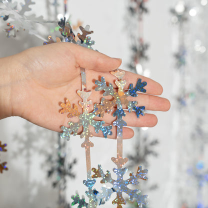 Winter Wonderland Party Snowflake Decorations, 3.3x6.6ft Iridescent Silver Snowflake Tinsel Foil Fringe Curtains Backdrops Photo Props for Xmas Winter Frozen Birthday Party Supplies, 2 Pack