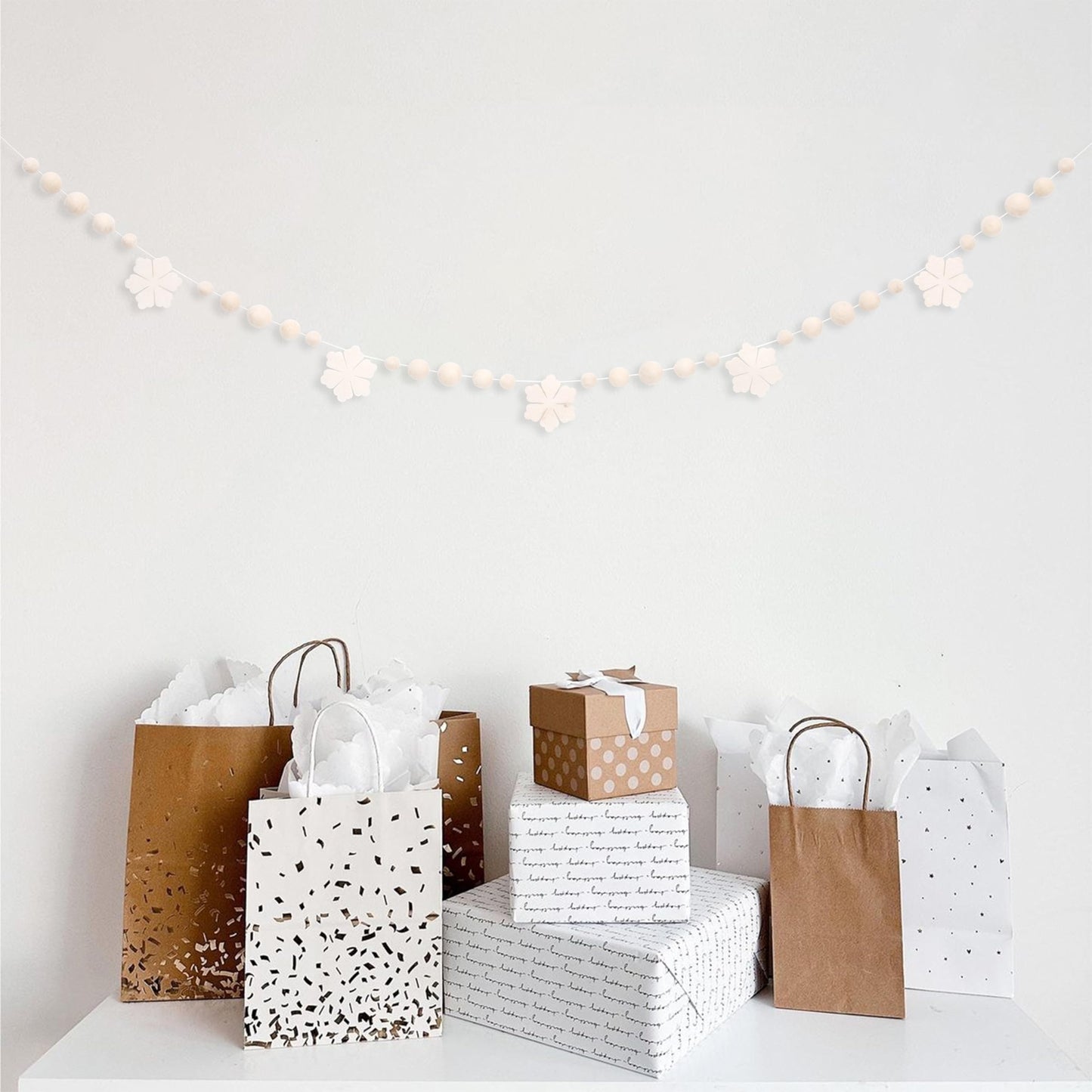 Felt Snowflake Garland – Cream White Winter Garland with Wool Balls, Neutral Christmas Mantle Decor, Scandinavian Snow Banner for Holiday Party, Nursery or Fireplace Decoration