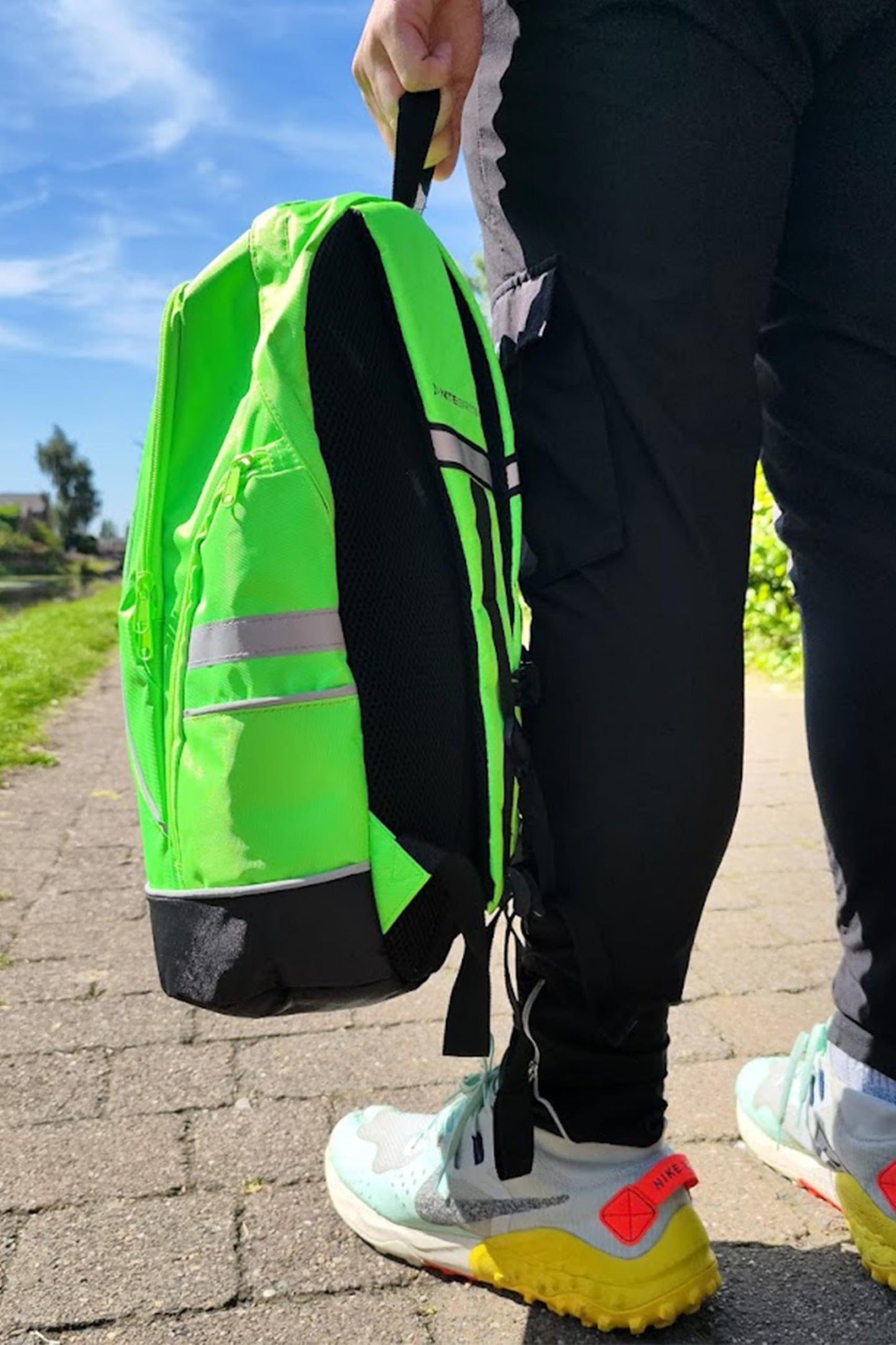 Optimum Waterproof Reflective 25L Backpack for Cycling Hiking Walking Sports Kit