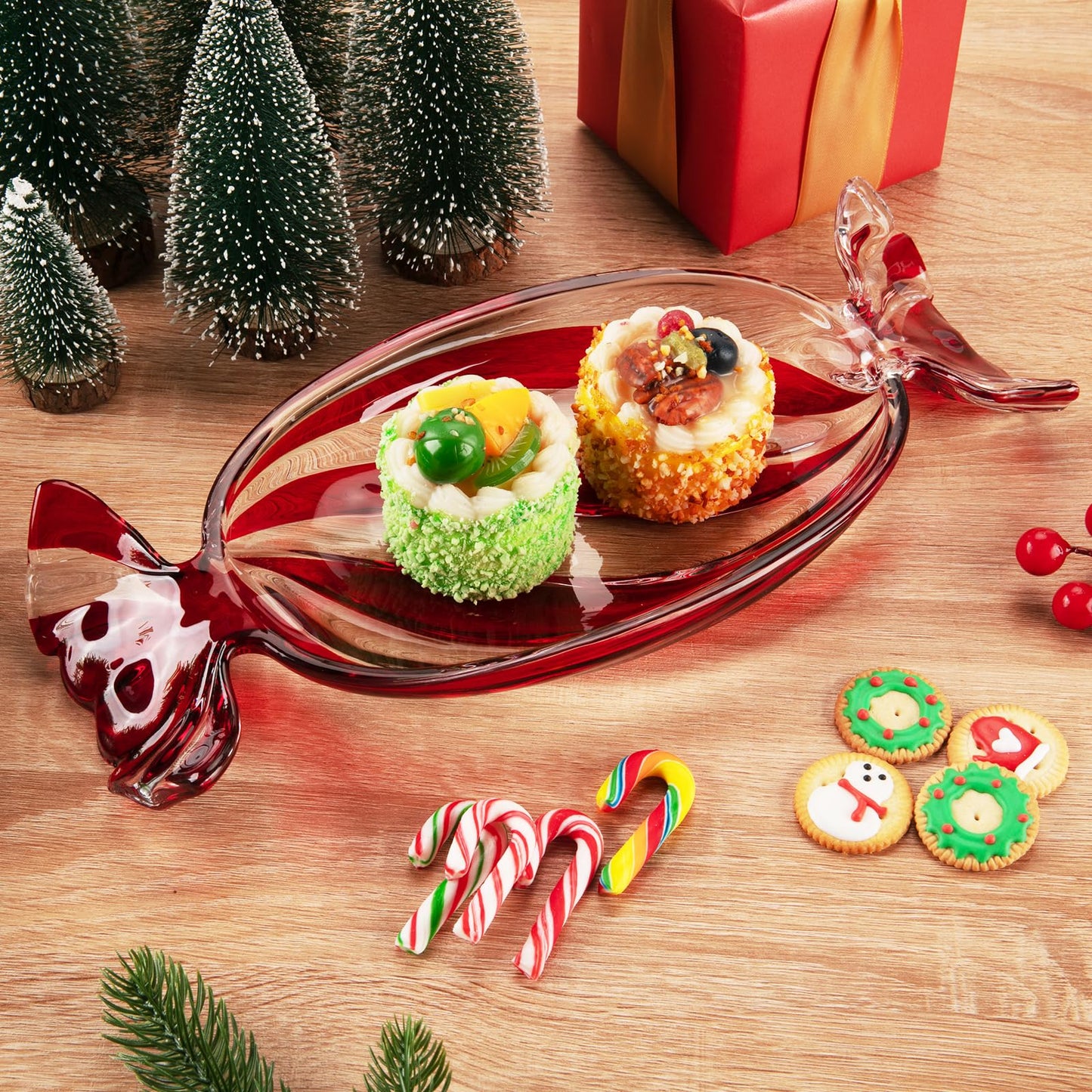 SHOWLOUE Christmas Platter Dish, Glass Candy Platter Serving Dessert Plates Christmas Dinnerware Tray Decorative Plates for Xmas Holiday Party Favor, Small