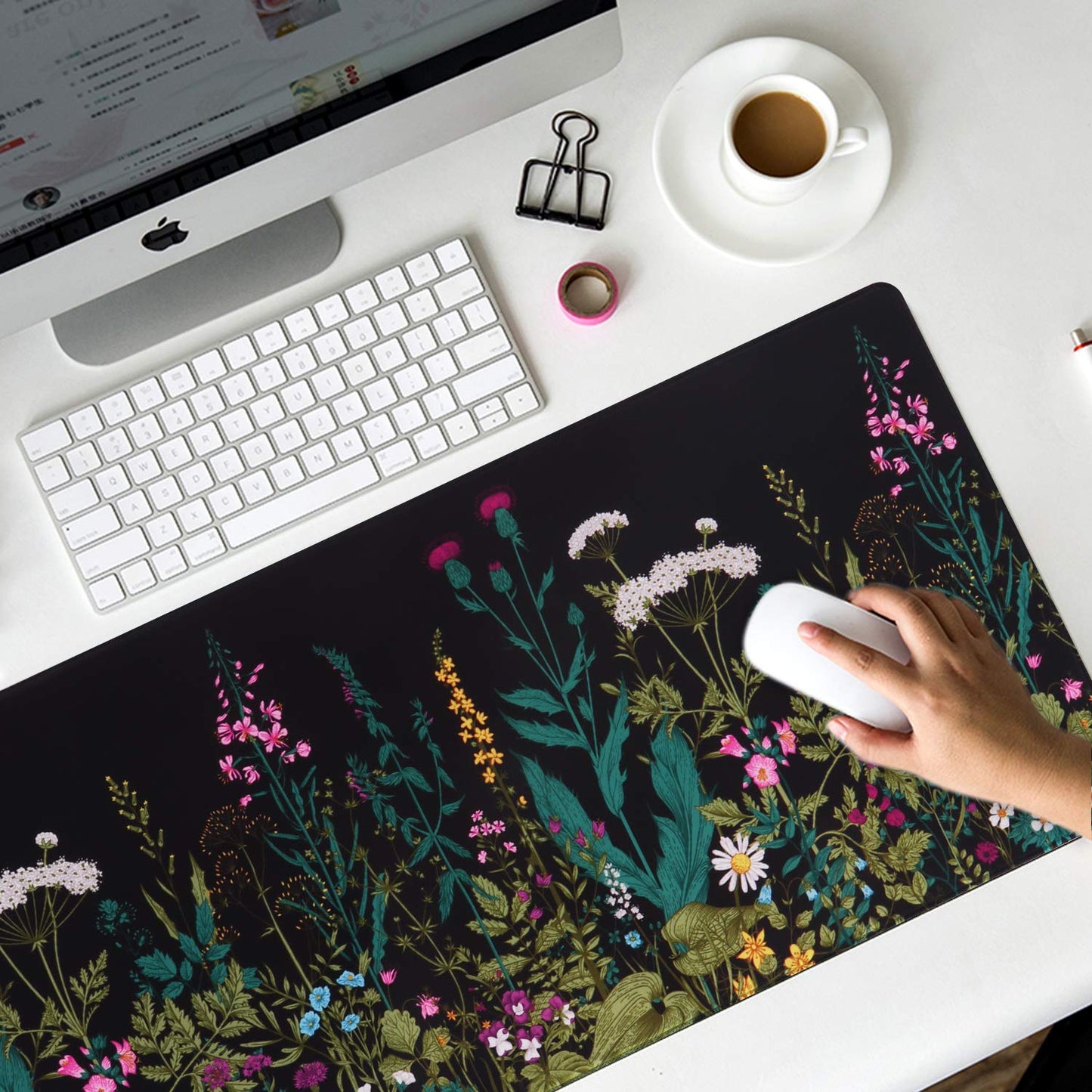 iCasso Desk Mat, Big Desk Pad, XXL Extended Gaming Mouse Pad, Large Mouse Pad for Desk Rubber Base Mousepad with Stitched Edges, Keyboard Mouse Mat for Work, Game, Office, Home - Weeds