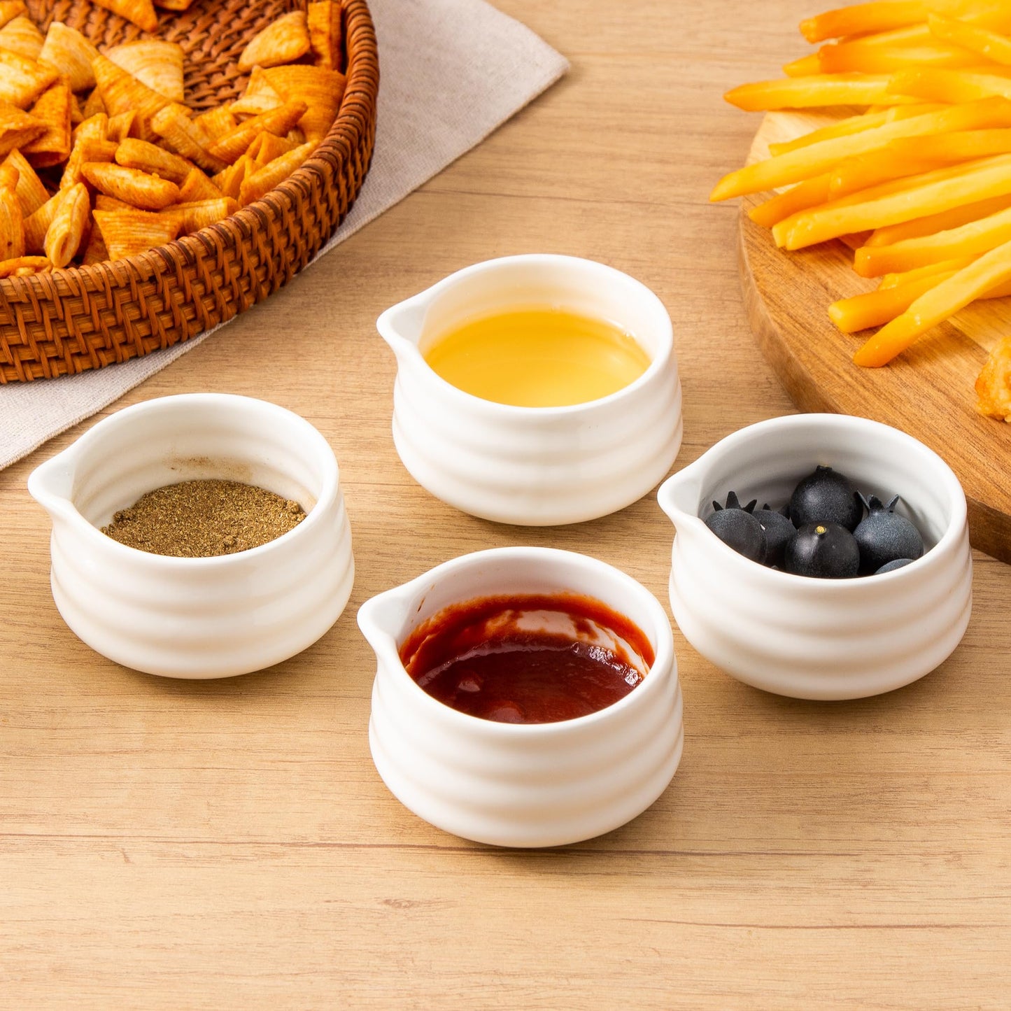 YumiPLUS 6pcs Ceramic Dipping Bowl with Spout, 3OZ Porcelain Mini Ramekins, Small Condiment Dish, Cute Pinch Bowl Set, Sauce Dish for Sushi/Ketchup/BBQ,Oven Safe