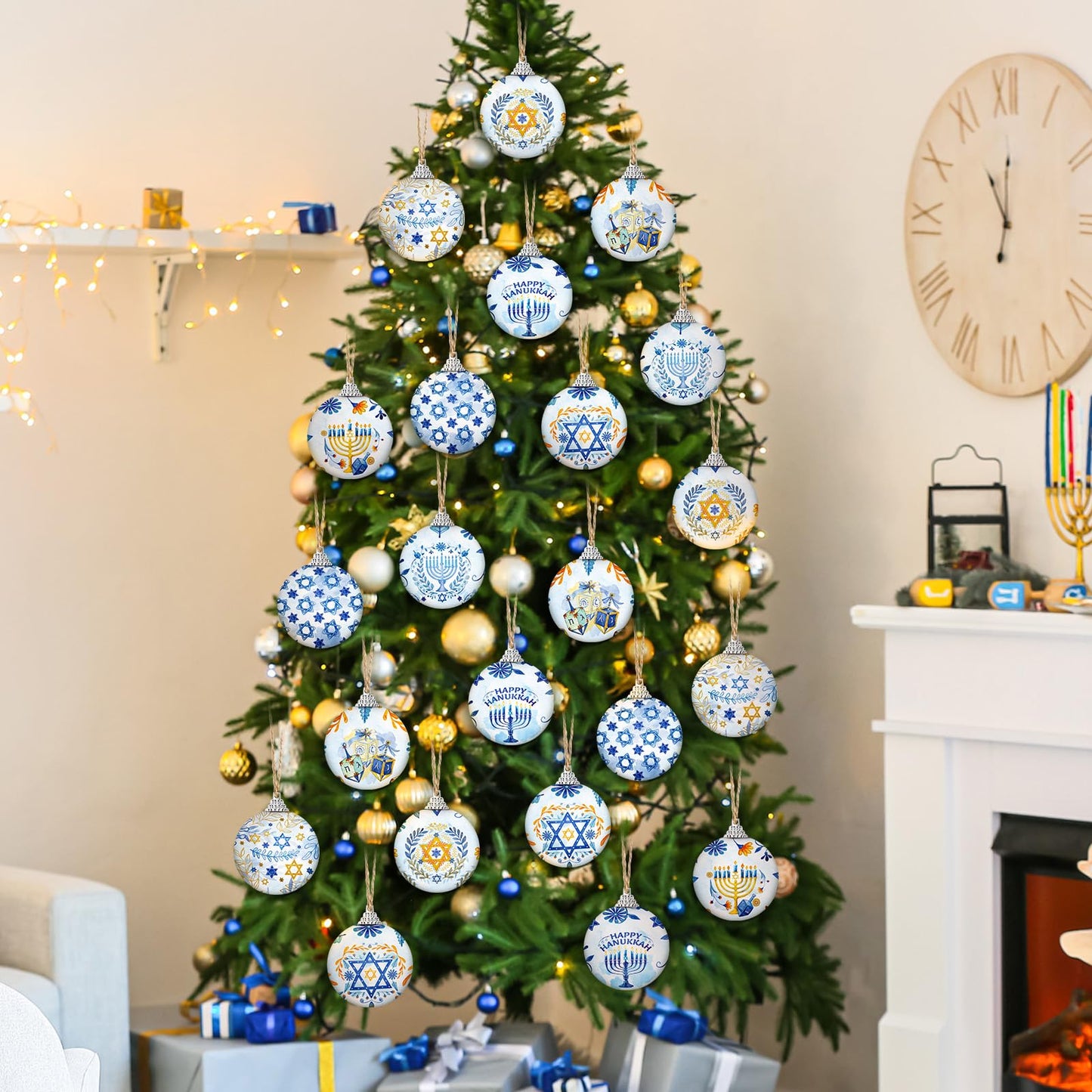 Outus 16 Pcs Hanukkah Ball Ornaments Hanukkah Hanging Ornament for Tree Blue and White Jewish Christmas Decorations for Tree Star of David Chanukah Party Decorations