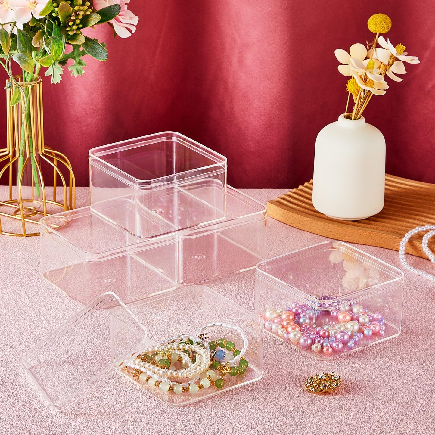 Blulu 8 Pcs Clear Acrylic Box with Lid Plastic Jewelry Mini Storage Box Mini Cube Containers for Candy and Tiny Jewelry Easter Party Favor(3.94 x 3.94 x 2.36 Inch,Classic Style)