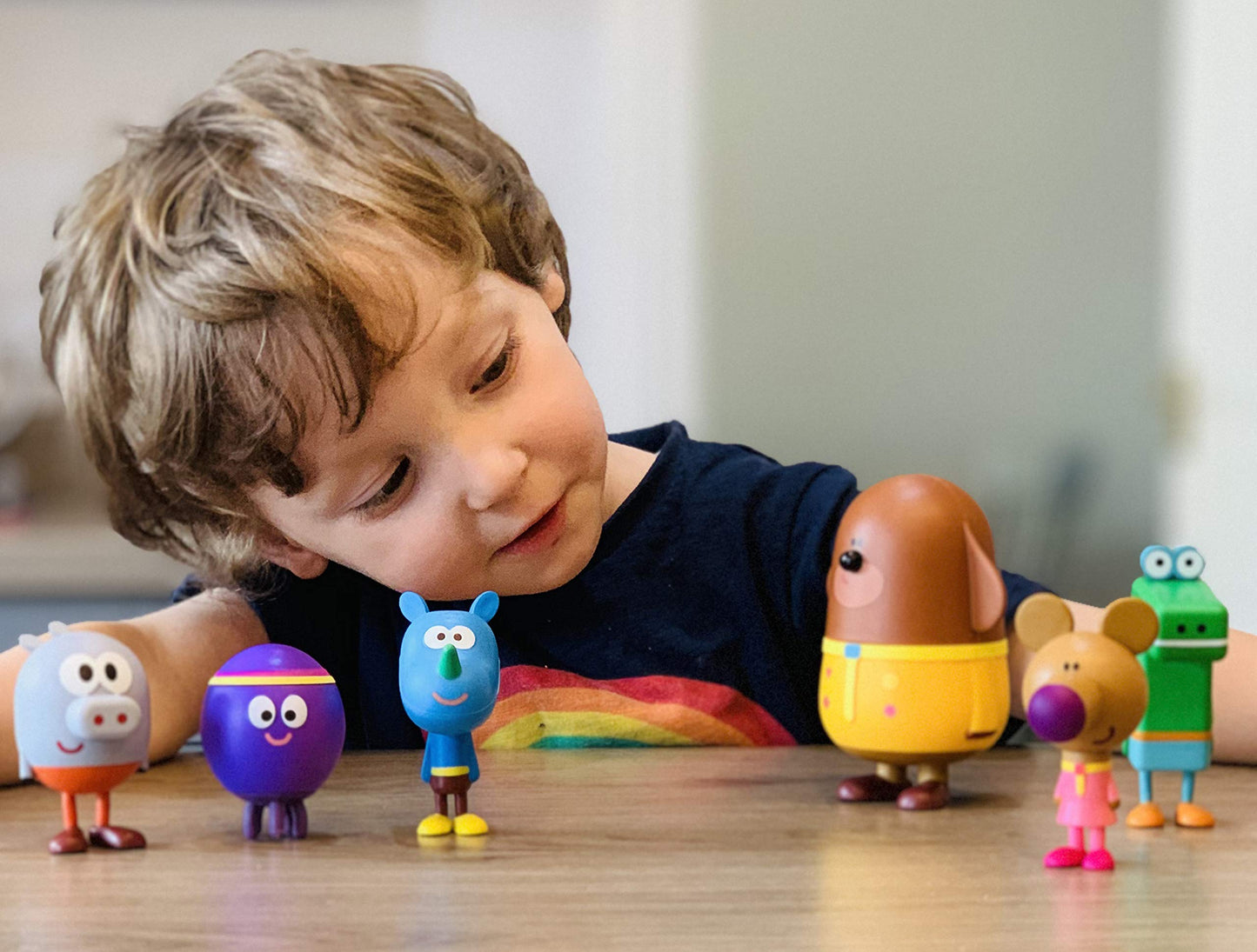Hey Duggee 1870R Squirrel Figurine Set with Duggee, Multicolor