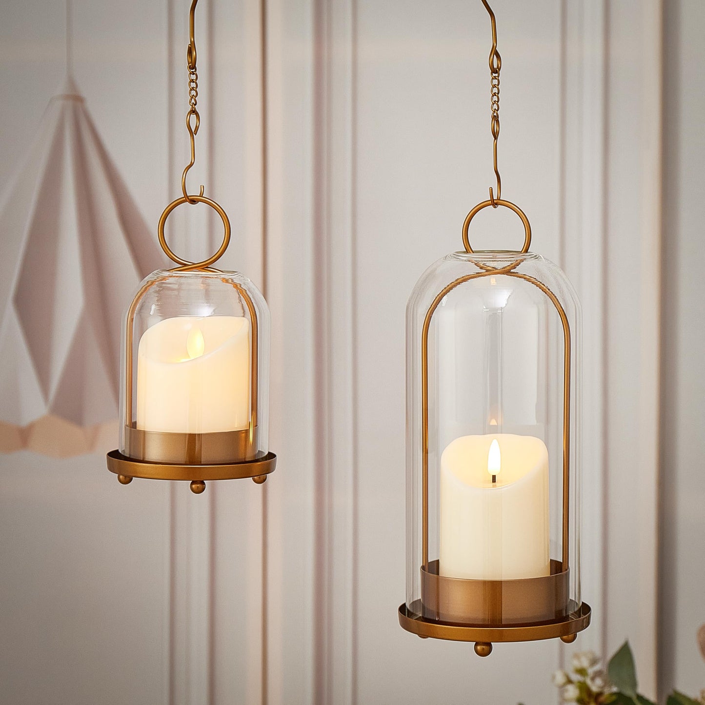 Gdfmsc Hurricane Metal & Glass Candle Holder Set of 2 with Timer Candles, Decorative Candlestick Pillar Holder with Clear Glass for Wedding Party Holiday Dining Table Centerpiece Lanter, Gold