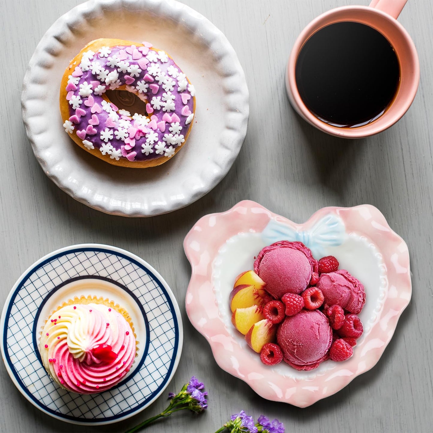 Bitray Heart Shaped Dessert Bowl Lovely Ceramic Wavy Lace Bowl for Rice Grain Fruit and Salad (Pink)